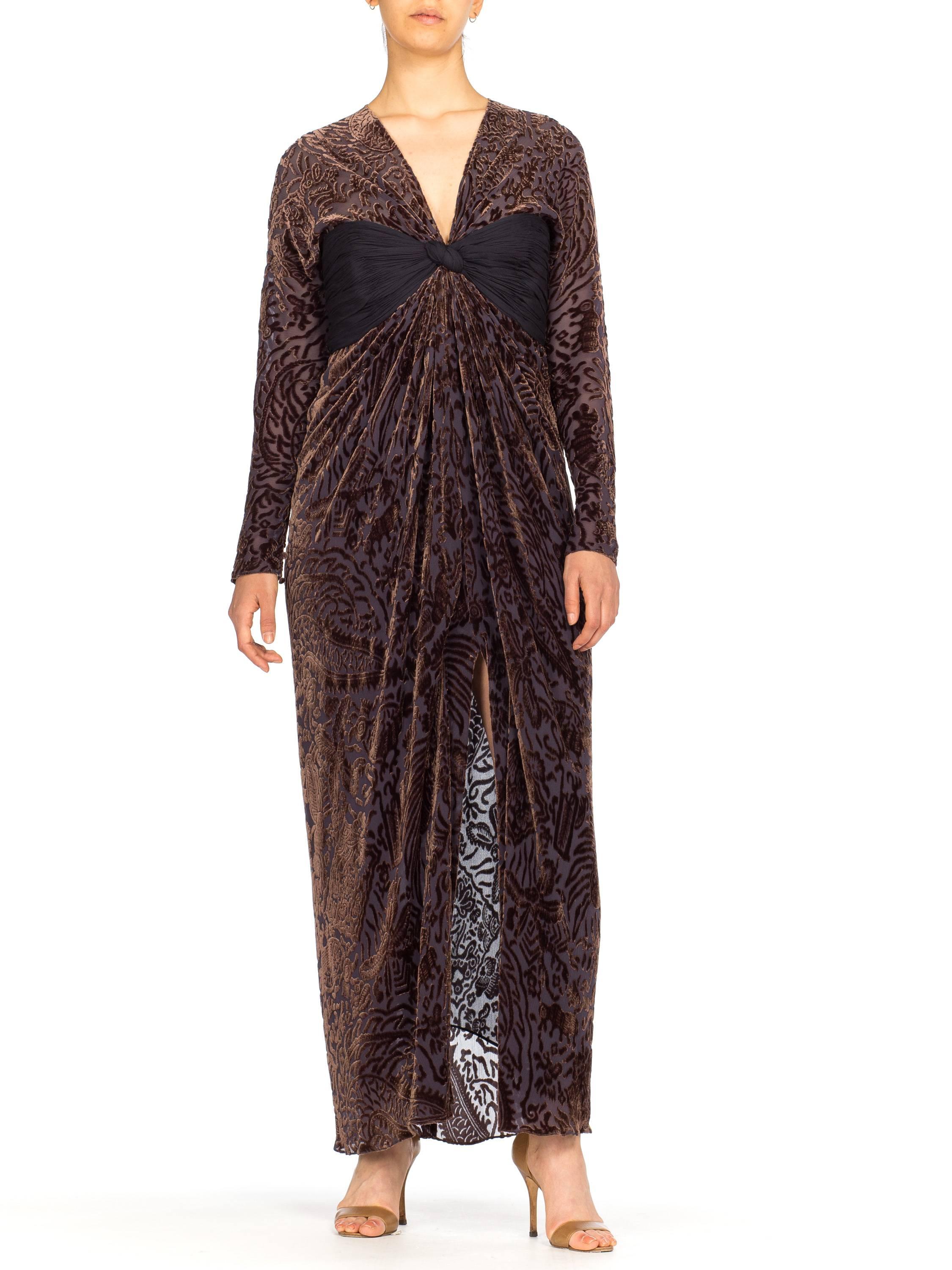 1970S OSCAR DE LA RENTA Silk Burnout Velvet & Draped Chiffon Gown With Sleeves In Excellent Condition For Sale In New York, NY