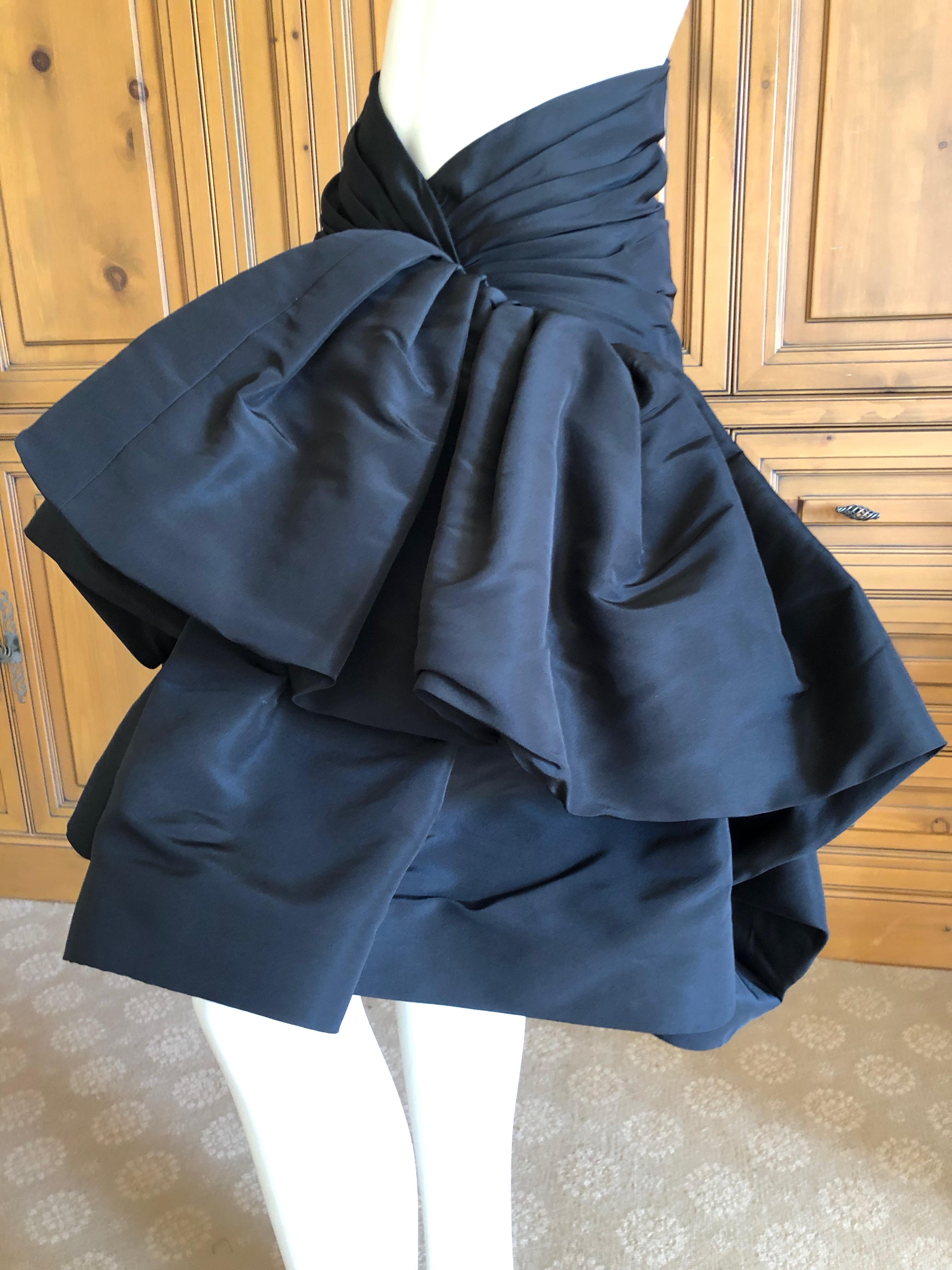 Oscar de la Renta Dramatic Vintage Black Silk Taffeta Ball Skirt XS (4) In Excellent Condition For Sale In Cloverdale, CA