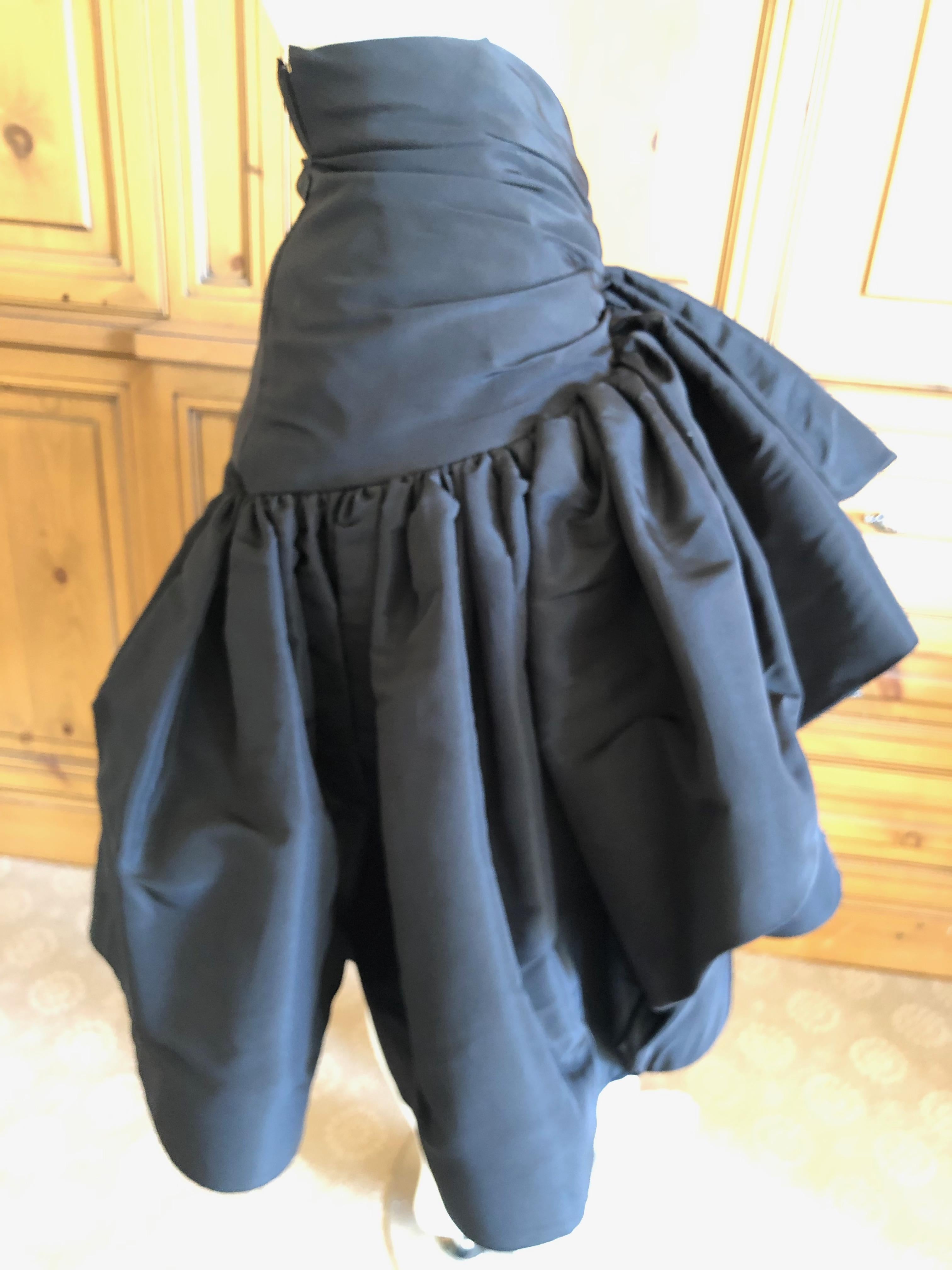 Oscar de la Renta Dramatic Vintage Black Silk Taffeta Ball Skirt XS (4) For Sale 1