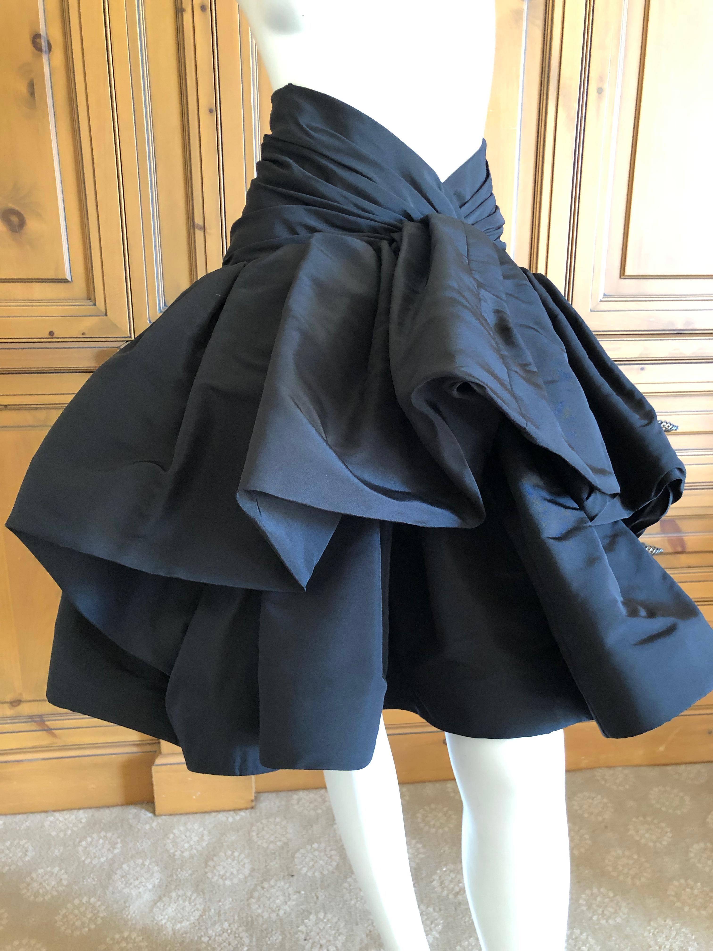 Oscar de la Renta Dramatic Vintage Black Silk Taffeta Ball Skirt XS (4) For Sale 3