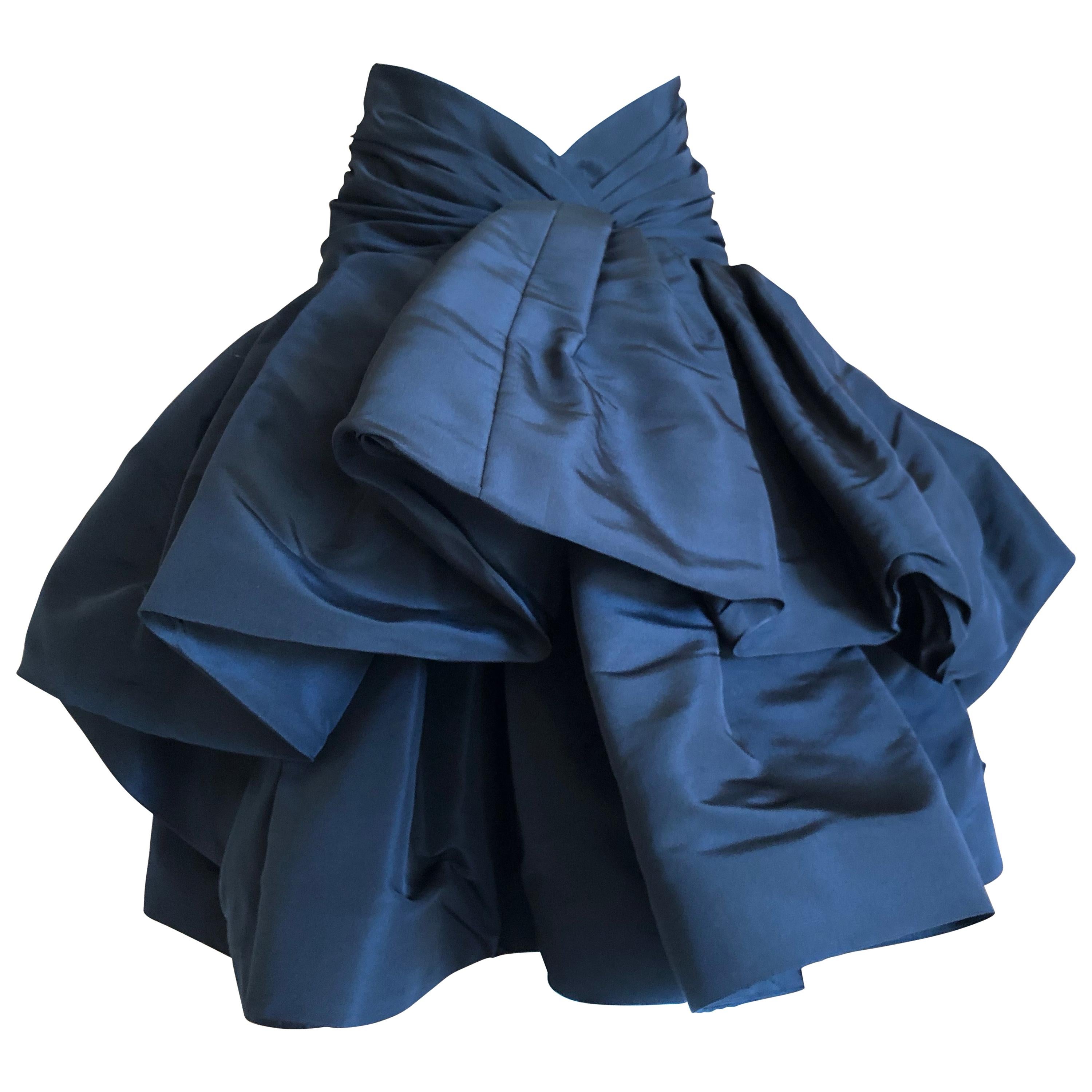 Oscar de la Renta Dramatic Vintage Black Silk Taffeta Ball Skirt XS (4) For Sale