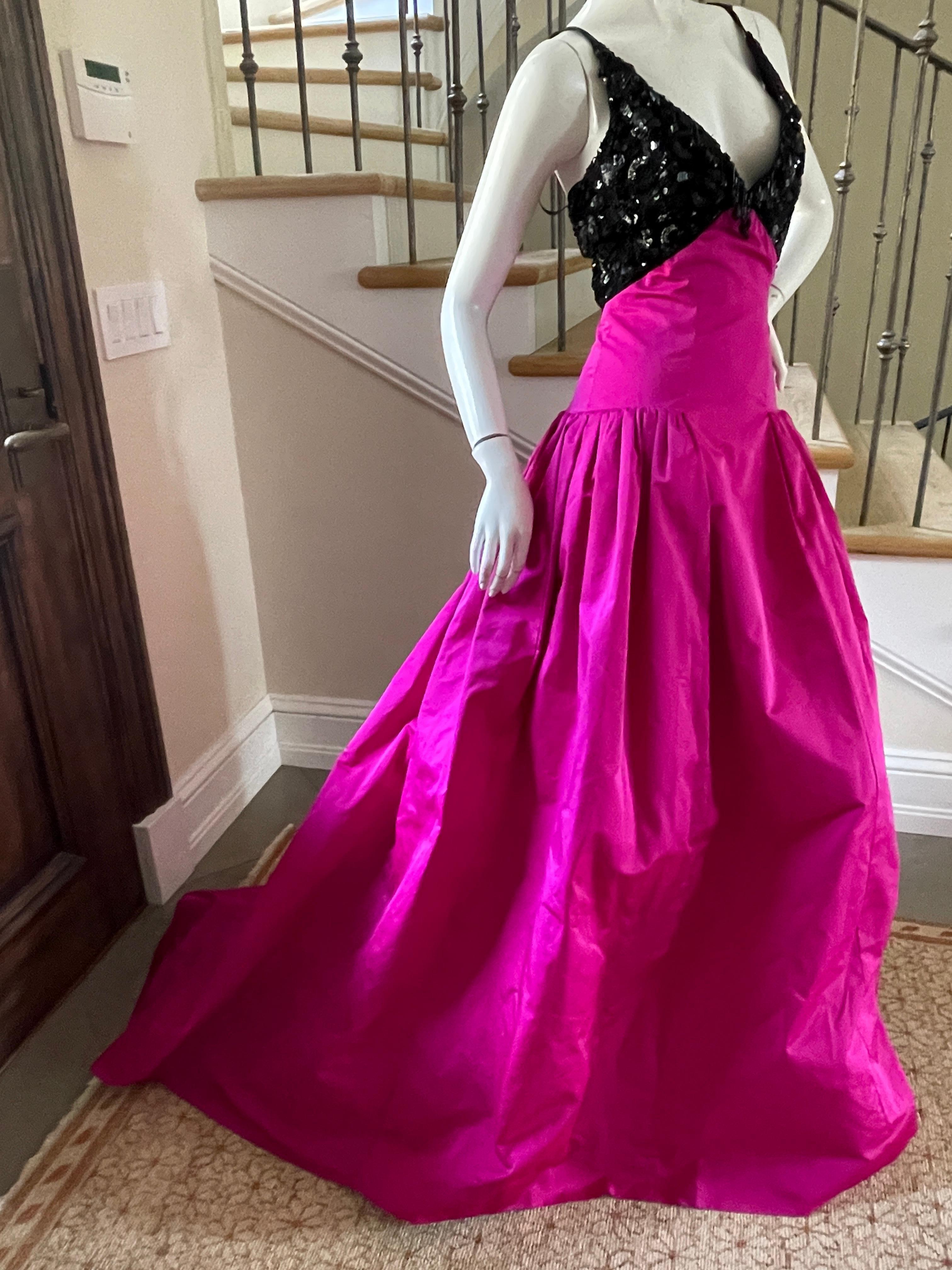 Oscar de la Renta Embellished Evening Dress w Fuschia Taffeta Ball Skirt & Train For Sale 4