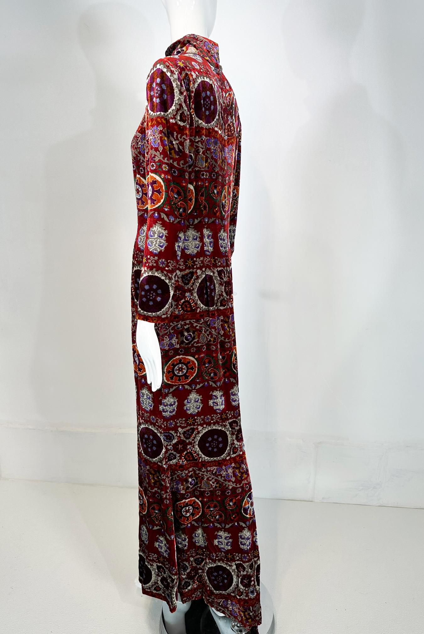 Oscar de la Renta Exotic Printed & Silver Stenciled Silk Velvet Evening Dress 8 For Sale 9