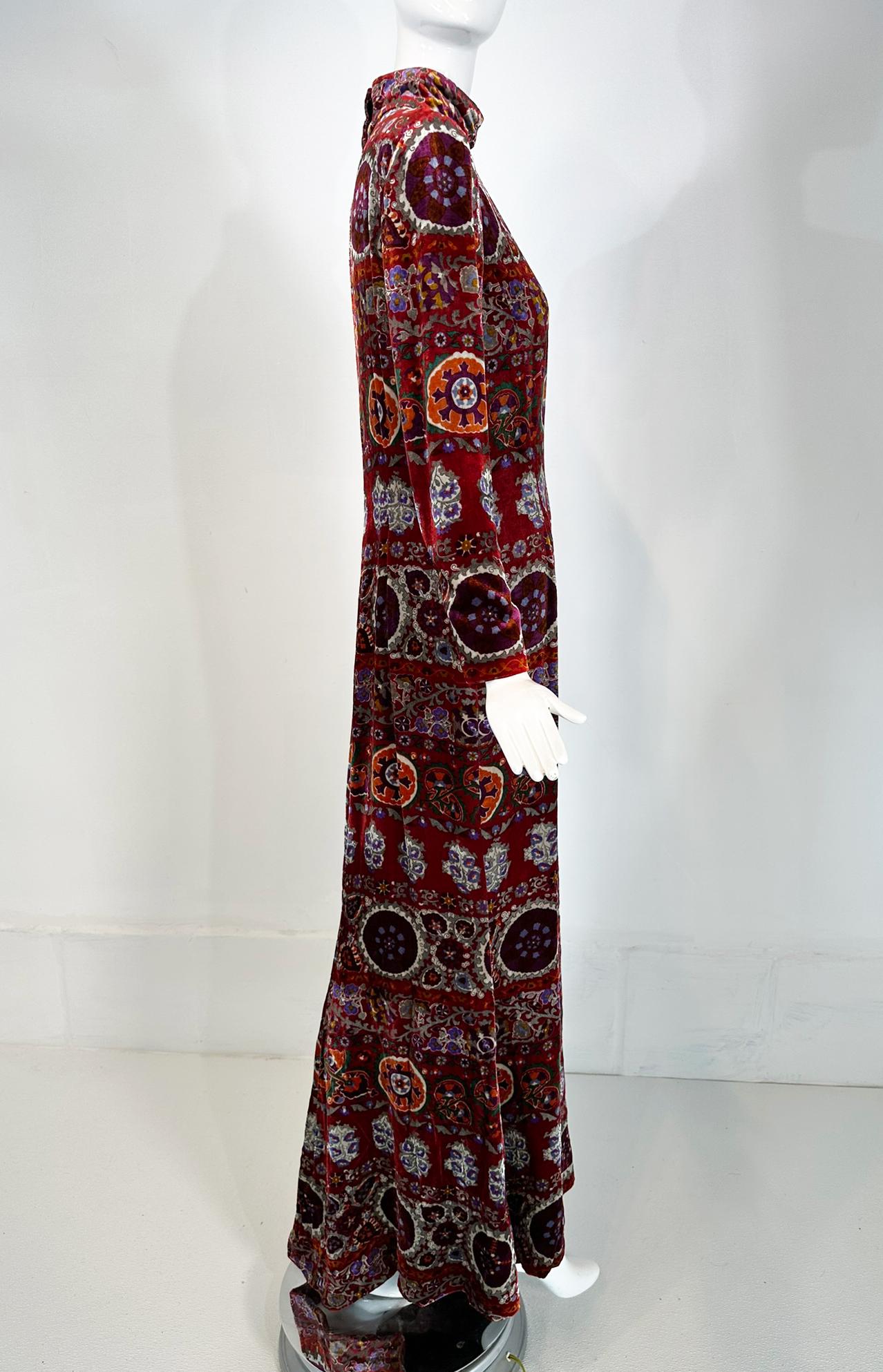 Oscar de la Renta Exotic Printed & Silver Stenciled Silk Velvet Evening Dress 8 For Sale 10