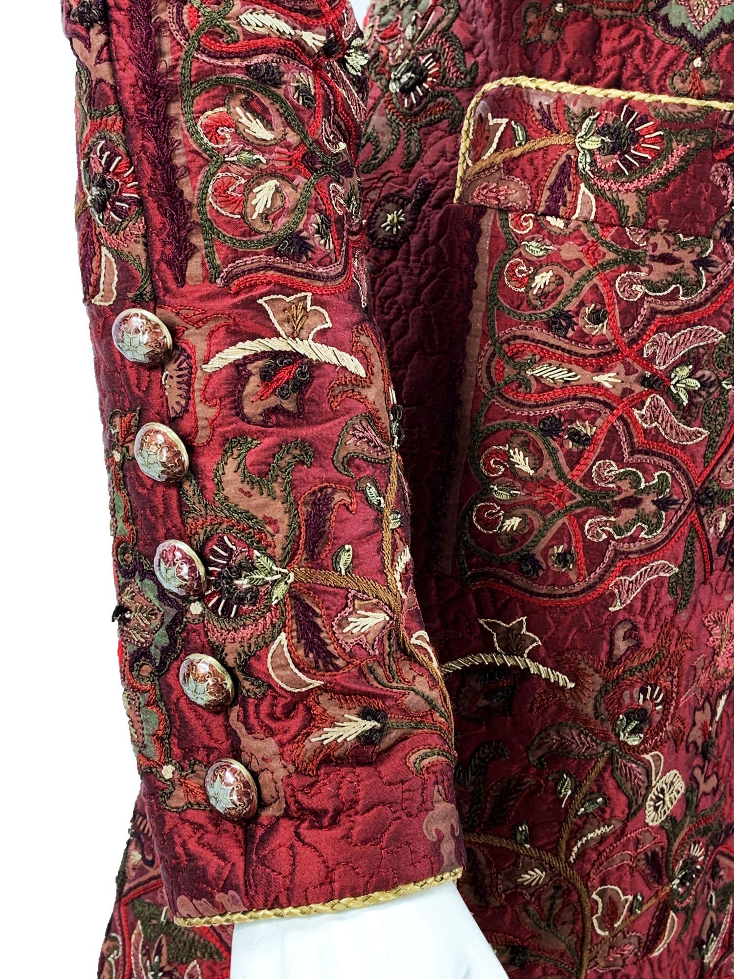 Oscar de la Renta F/W 2003 Silk Burgundy Quilted Embellished Coat US 4 5