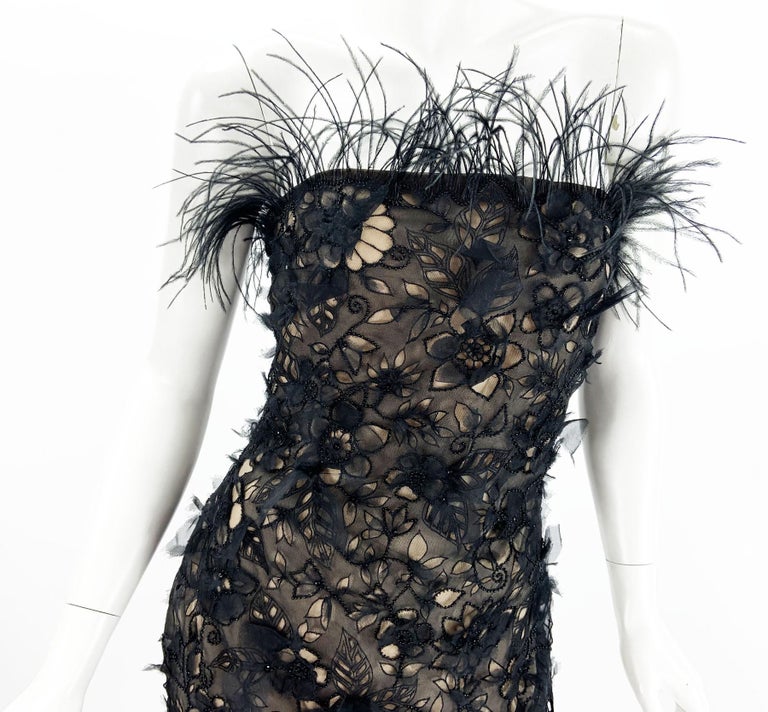 Oscar de la Renta F/W 2004 Black Silk Ostrich Feather Beaded Embellished Dress 6 For Sale 3