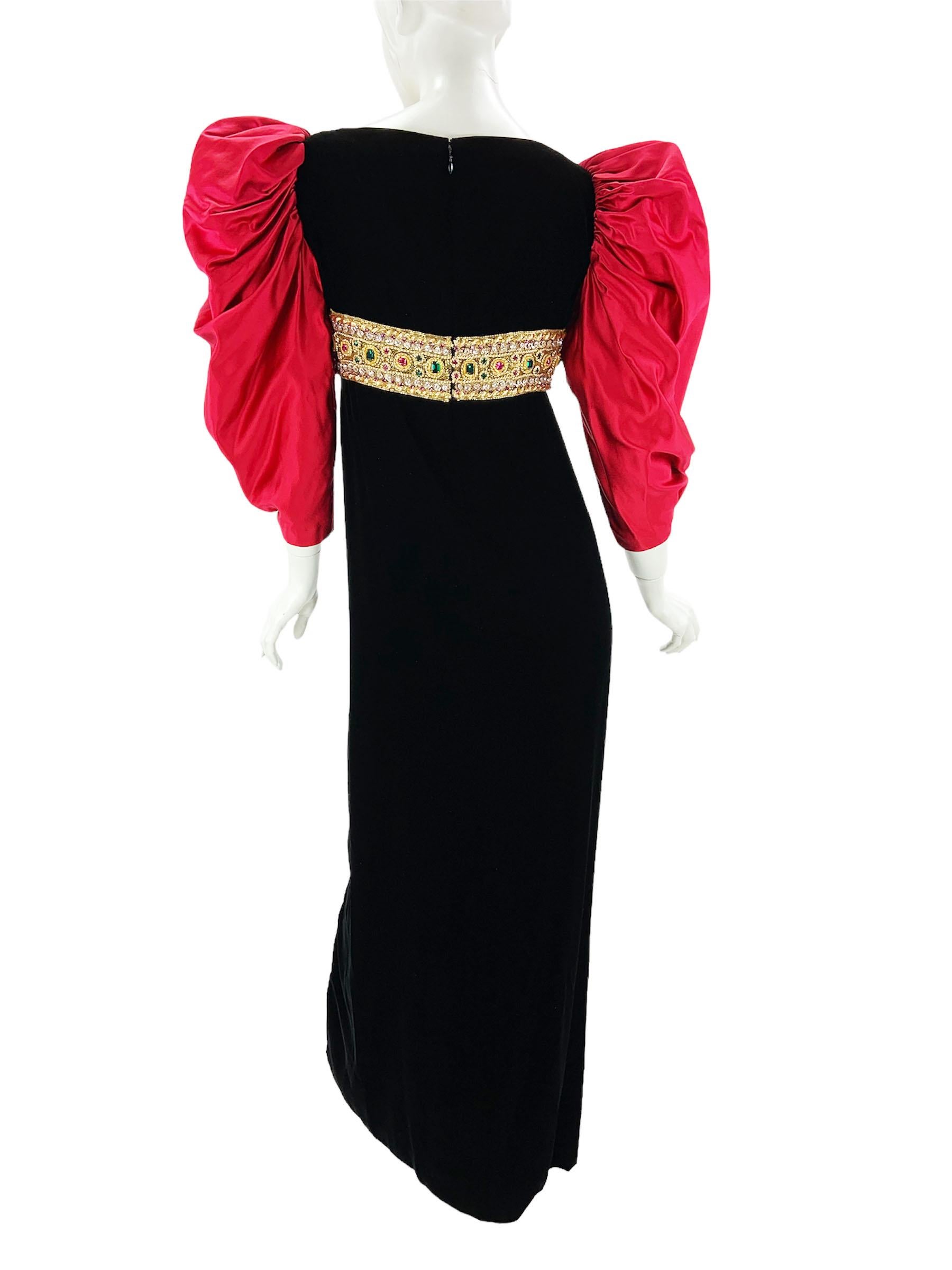 Oscar de la Renta H/W Laufsteg 1984 Schwarzes Kleid aus Samt mit Verzierungen, US 8 (Pink) im Angebot