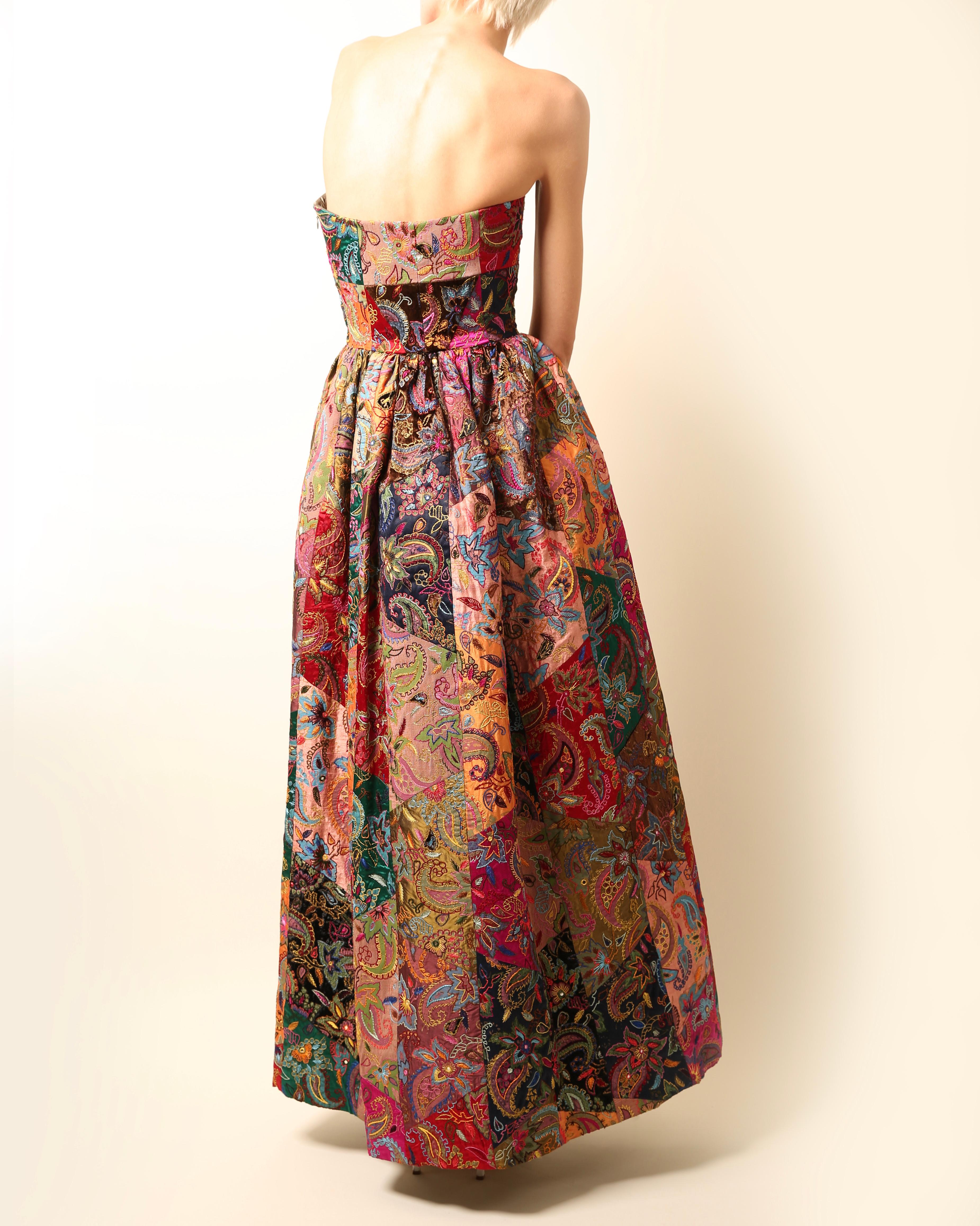 Oscar de la Renta Fall 2002 strapless tapestry flared patchwork gown dress US4 5