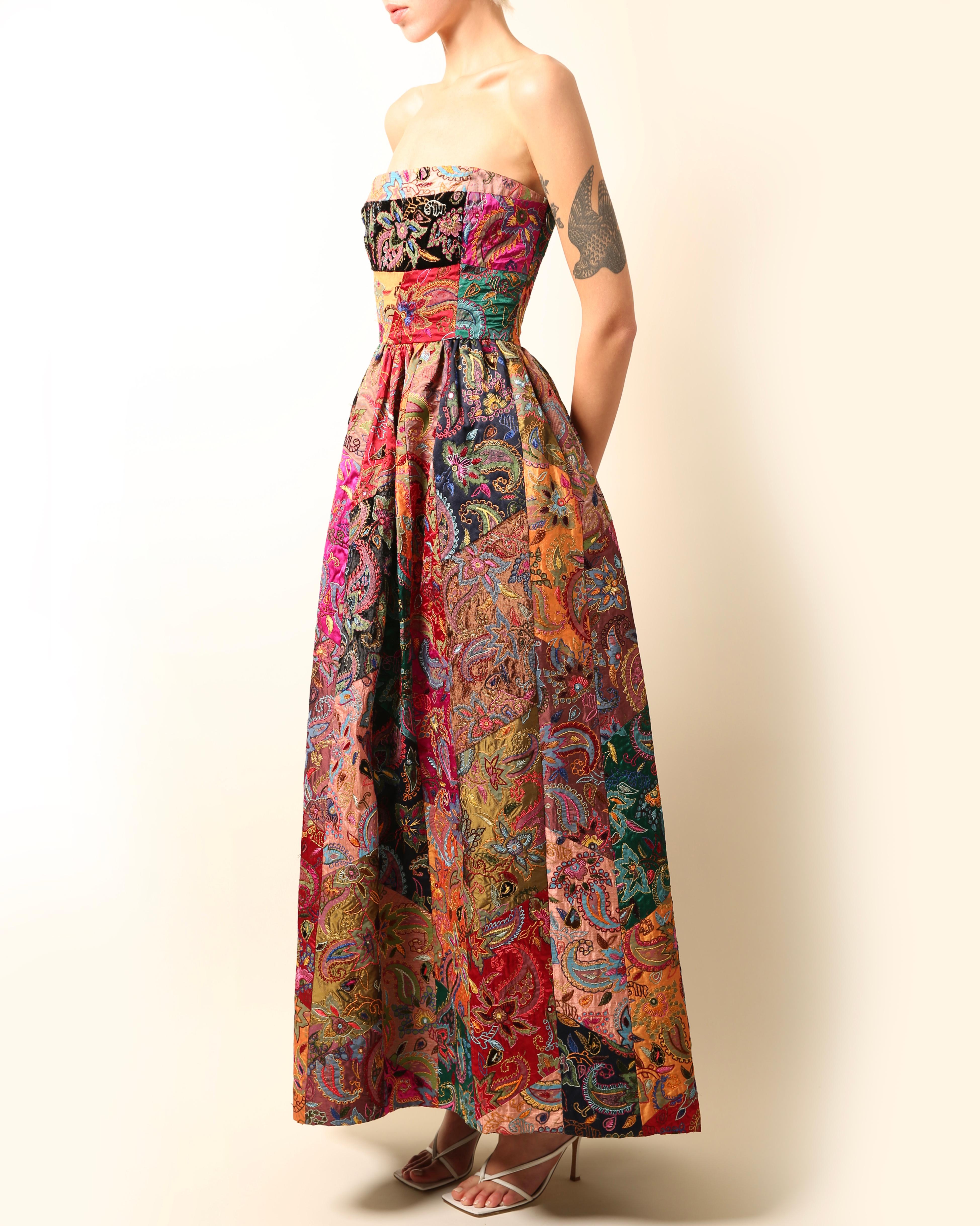 Oscar de la Renta Fall 2002 strapless tapestry flared patchwork gown dress US4 1