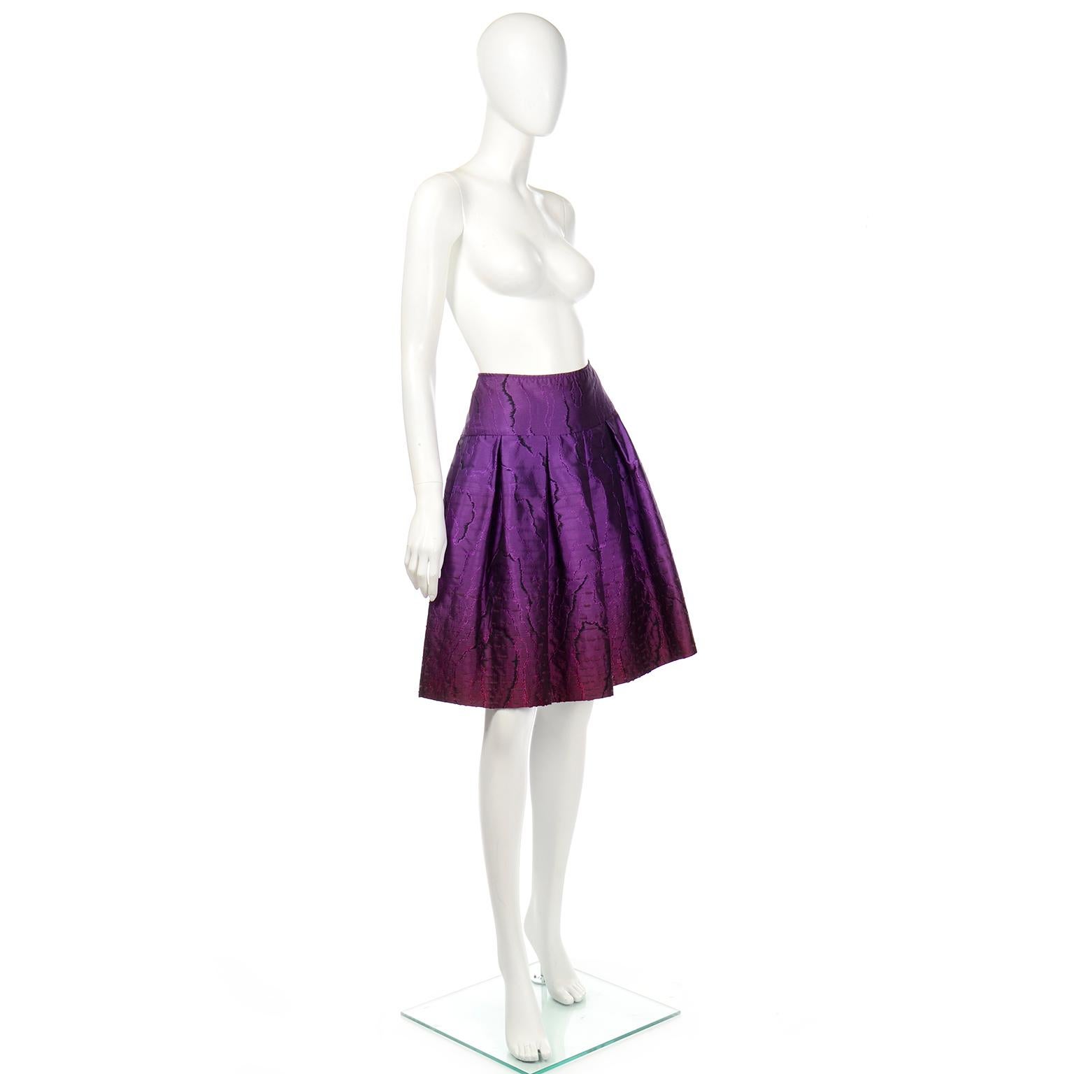 Women's Oscar de la Renta Fall 2008 Purple Textured Skirt Runway Documented For Sale