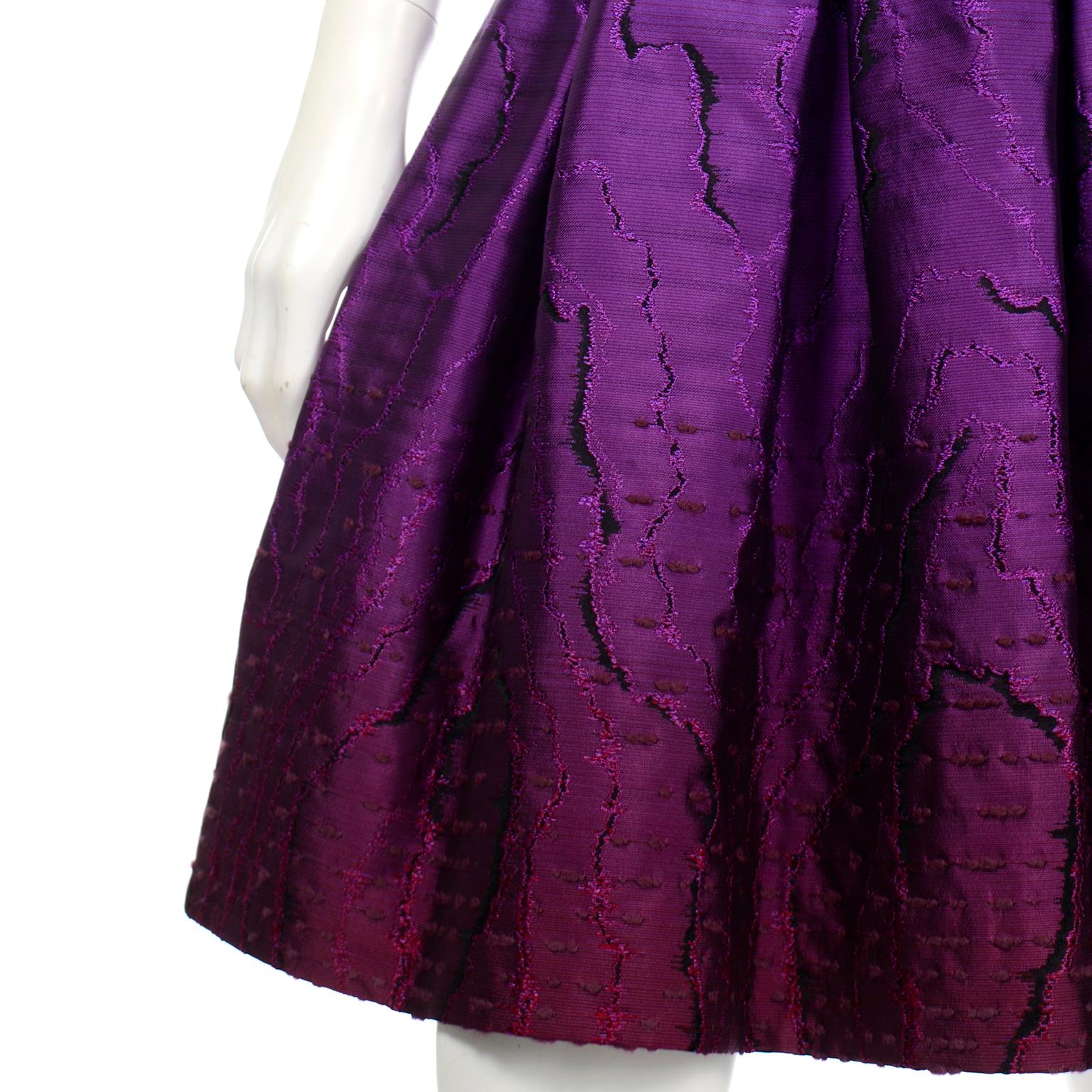 Oscar de la Renta Fall 2008 Purple Textured Skirt Runway Documented For Sale 3
