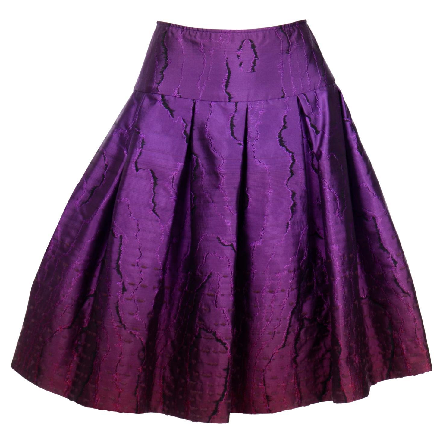 Oscar de la Renta Fall 2008 Purple Textured Skirt Runway Documented For Sale