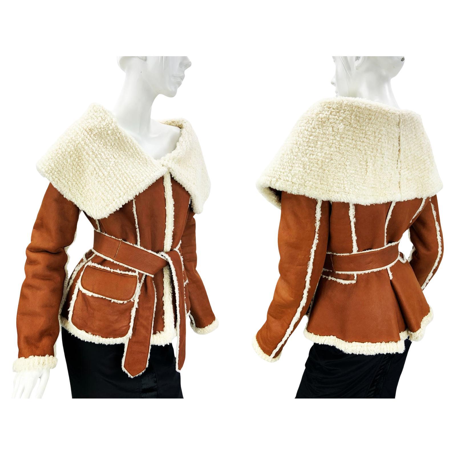 Oscar de la Renta Fall/Winter 2006 Shearling Cognac Color Jacket with Belt It 42 For Sale