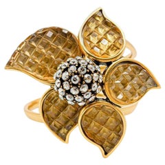 Oscar De La Renta – Armreif mit Blumenmotiv aus Kunst-Citrin und Diamanten sowie Klammerverschluss