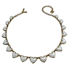 Oscar De La Renta Collier Coeur Romantique en Fausses Perles Plaqué Or Antique 22k
