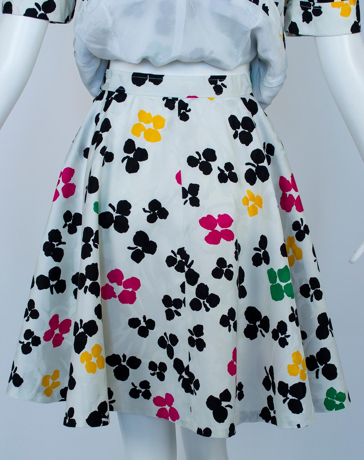 Oscar de la Renta Multicolor Floral Short Sleeve Ballerina Skirt Suit - M, 1980s For Sale 4
