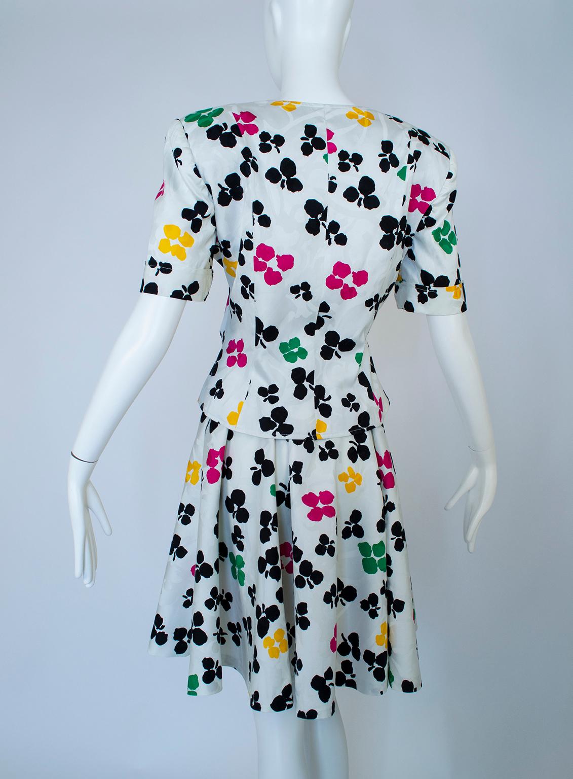Oscar de la Renta Multicolor Floral Short Sleeve Ballerina Skirt Suit - M, 1980s For Sale 1