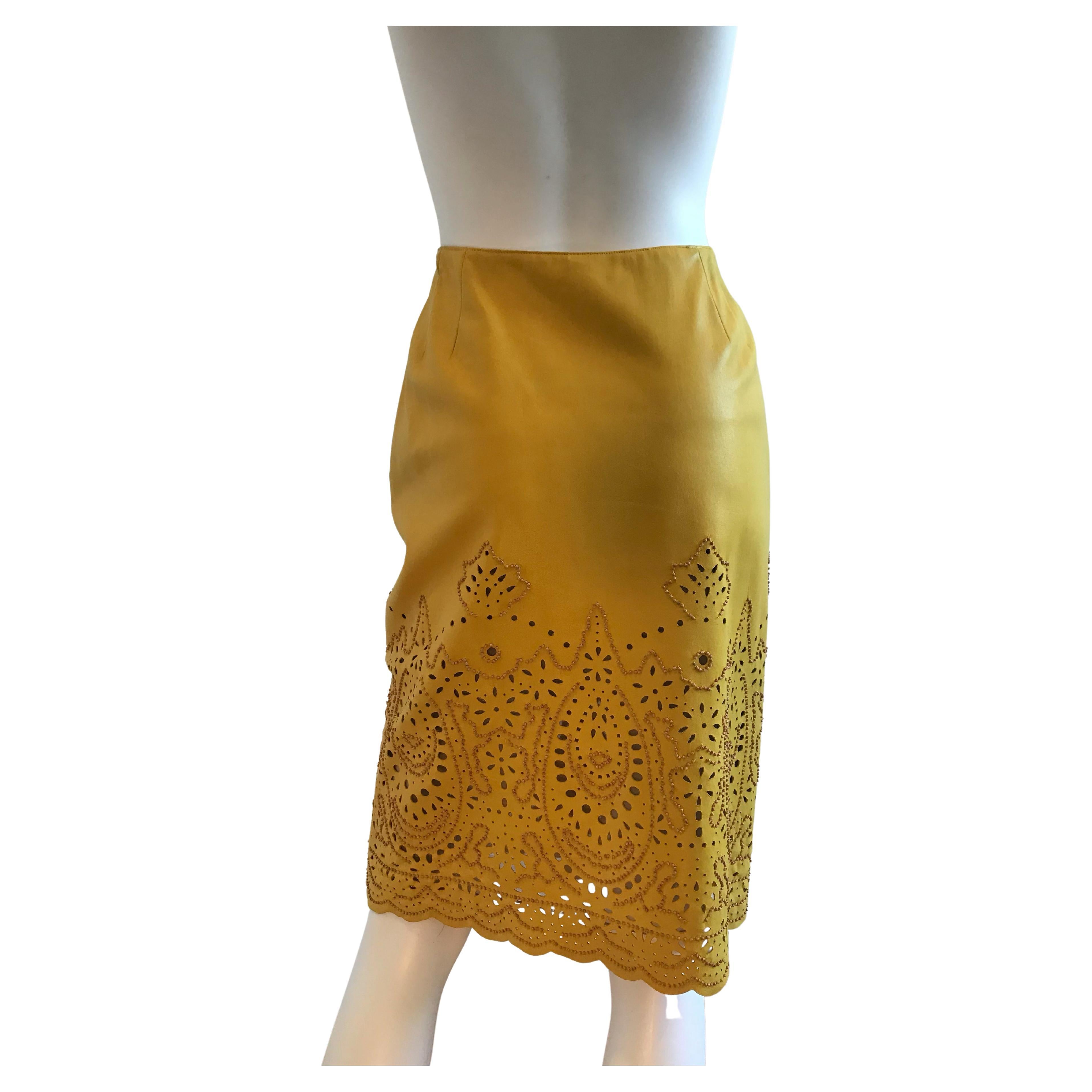 Oscar De La Renta for Saks Fifth Avenue Yellow Leather Cutout Beaded Skirt In Good Condition For Sale In Brooklyn, NY