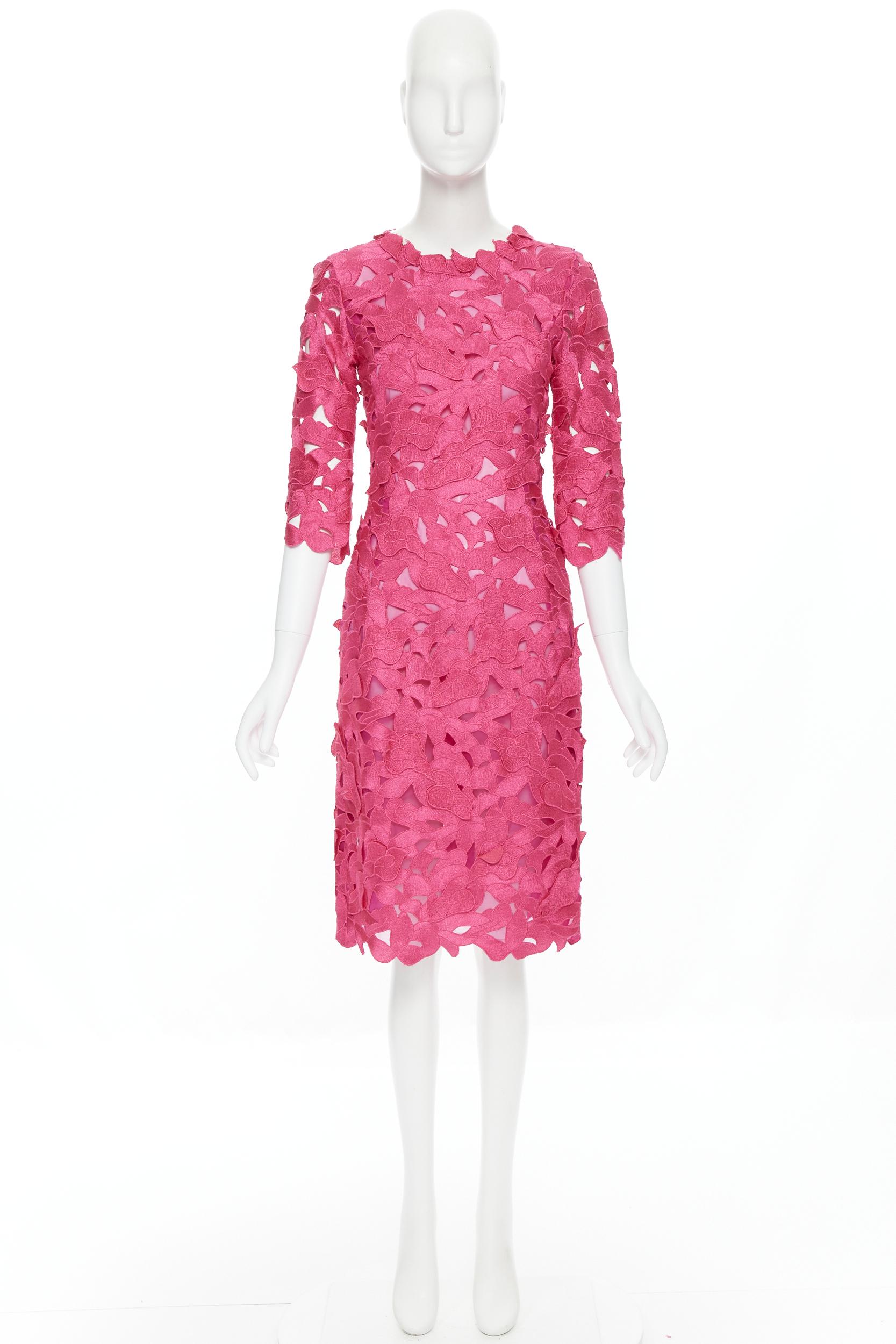 OSCAR DE LA RENTA fuchsia pink floral print 3/4 sleeve cocktail dress XS 
Reference: LNKO/A01745 
Brand: Oscar De La Renta 
Designer: Oscar De La Renta 
Material: Unknown 
Color: Pink 
Pattern: Floral 
Closure: Zip 
Extra Detail: Embroidery floral