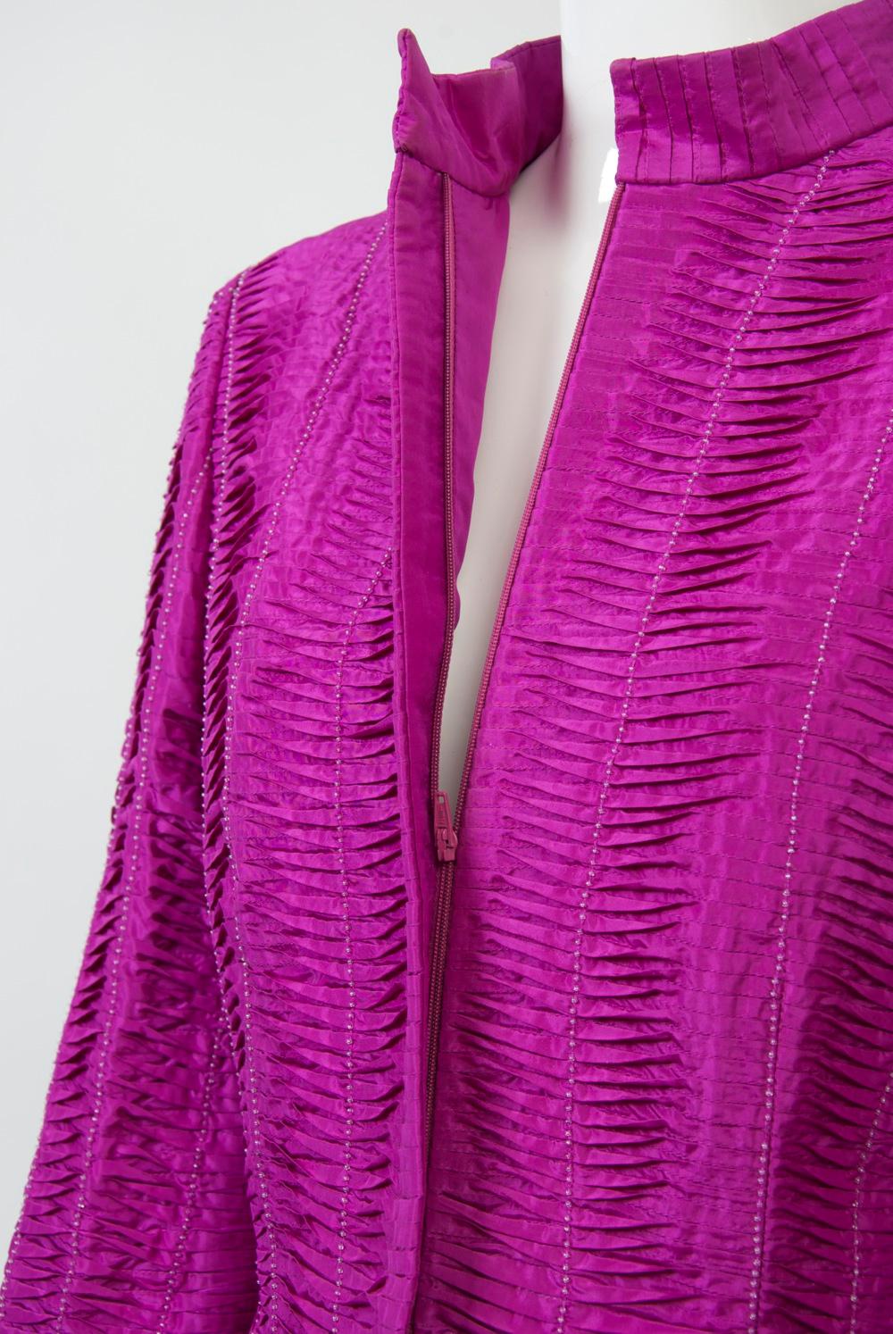 Oscar de la Renta Fuschsia Silk Jacket with Tucking For Sale 5