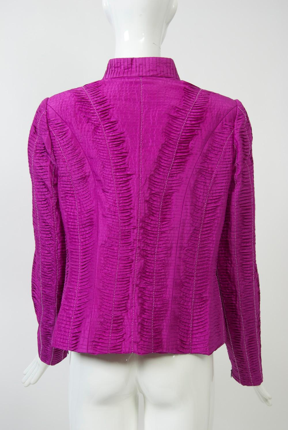 Oscar de la Renta Fuschsia Silk Jacket with Tucking For Sale 2