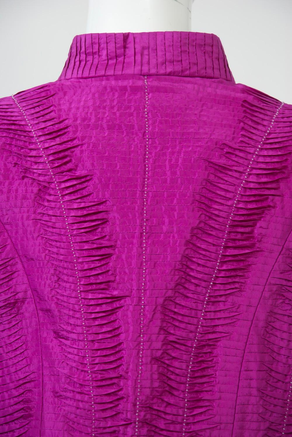 Oscar de la Renta Fuschsia Silk Jacket with Tucking For Sale 3