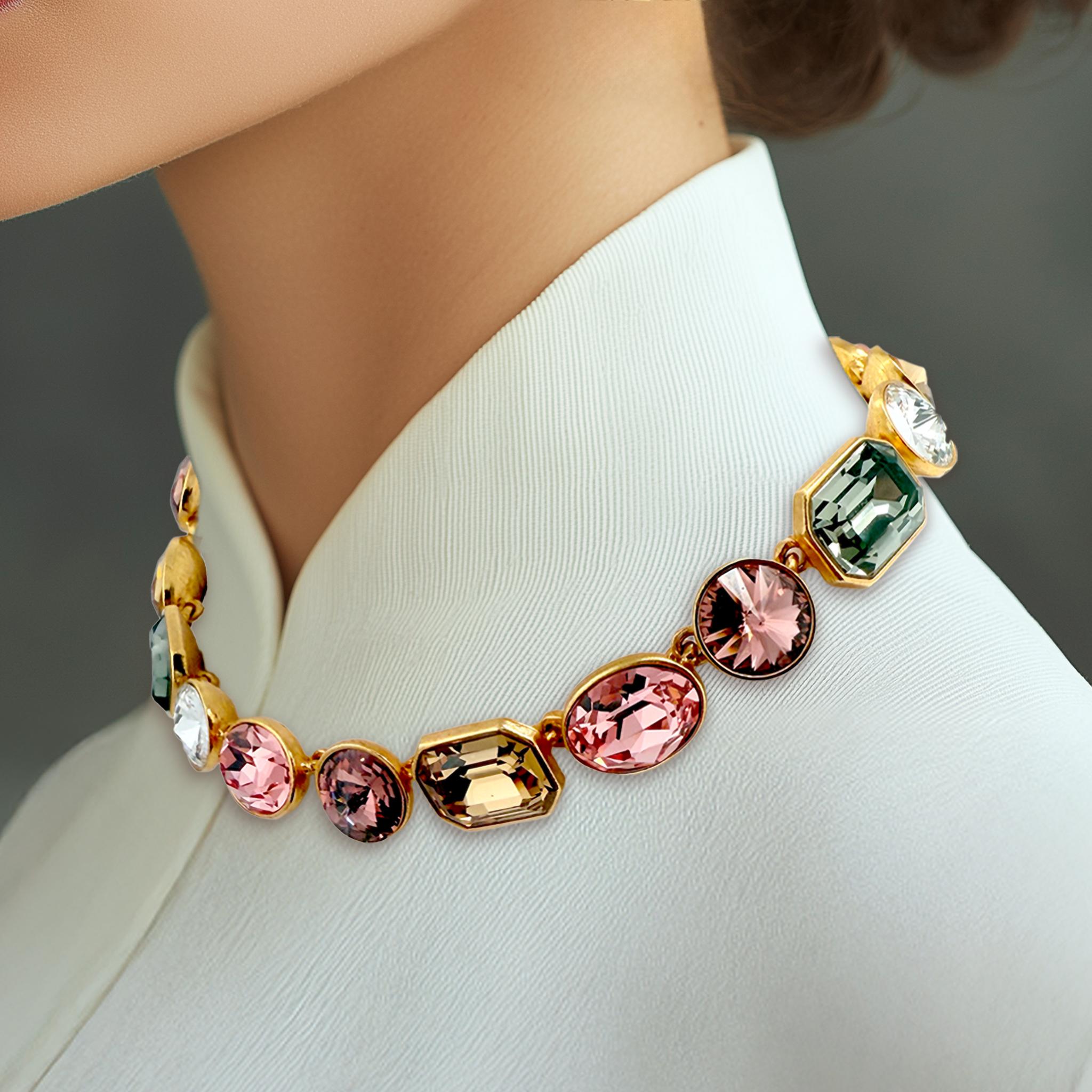 Oscar De La Renta Gold Österreichisches Kristall Multi-Color Sherbet Statement-Halskette im Angebot 3