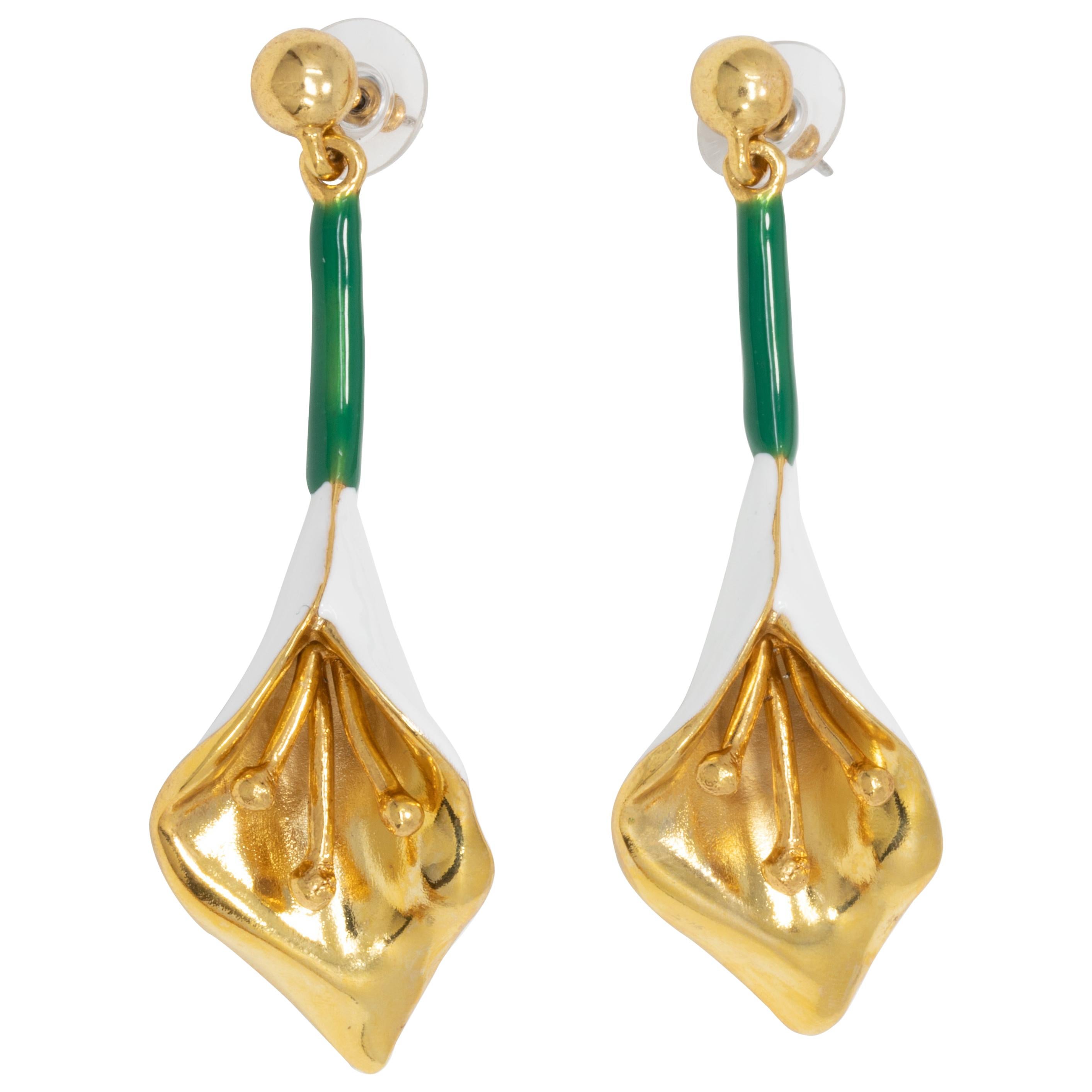 Oscar de la Renta Gold Calla Lily Dangle Earrings, White and Green Enamel For Sale