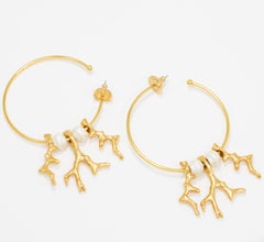 Oscar de la Renta Gold Korallen- und Perlen-Ohrringe, zeitgenössisch