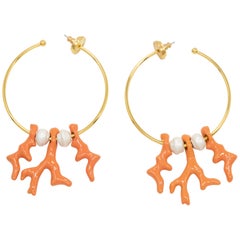 Oscar de la Renta Gold Korallen- und Perlen-Ohrringe, zeitgenössisch