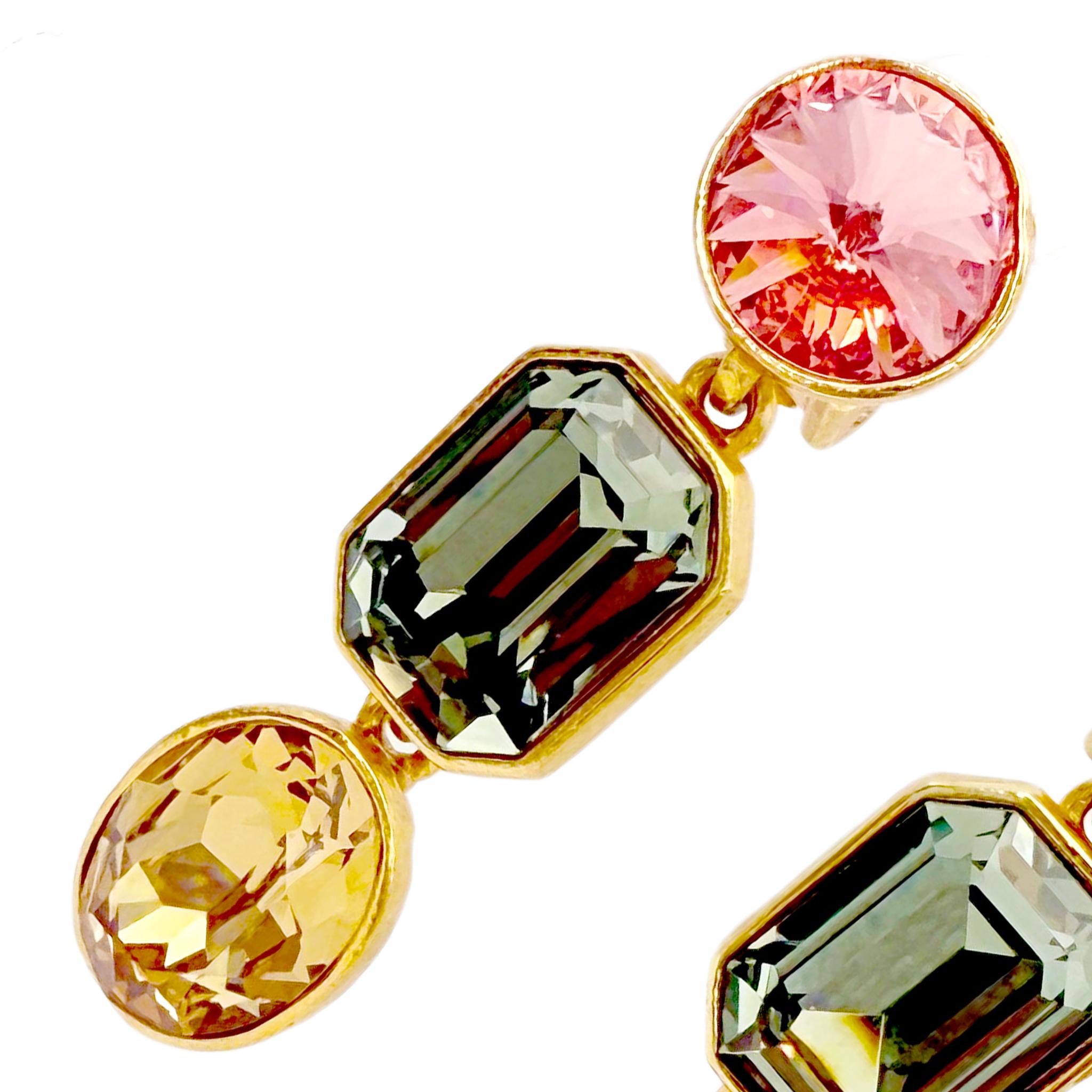 Contemporaneo Oscar De La Renta Orecchini a Clip con Cristallo d'Oro Padparadscha Verde in vendita