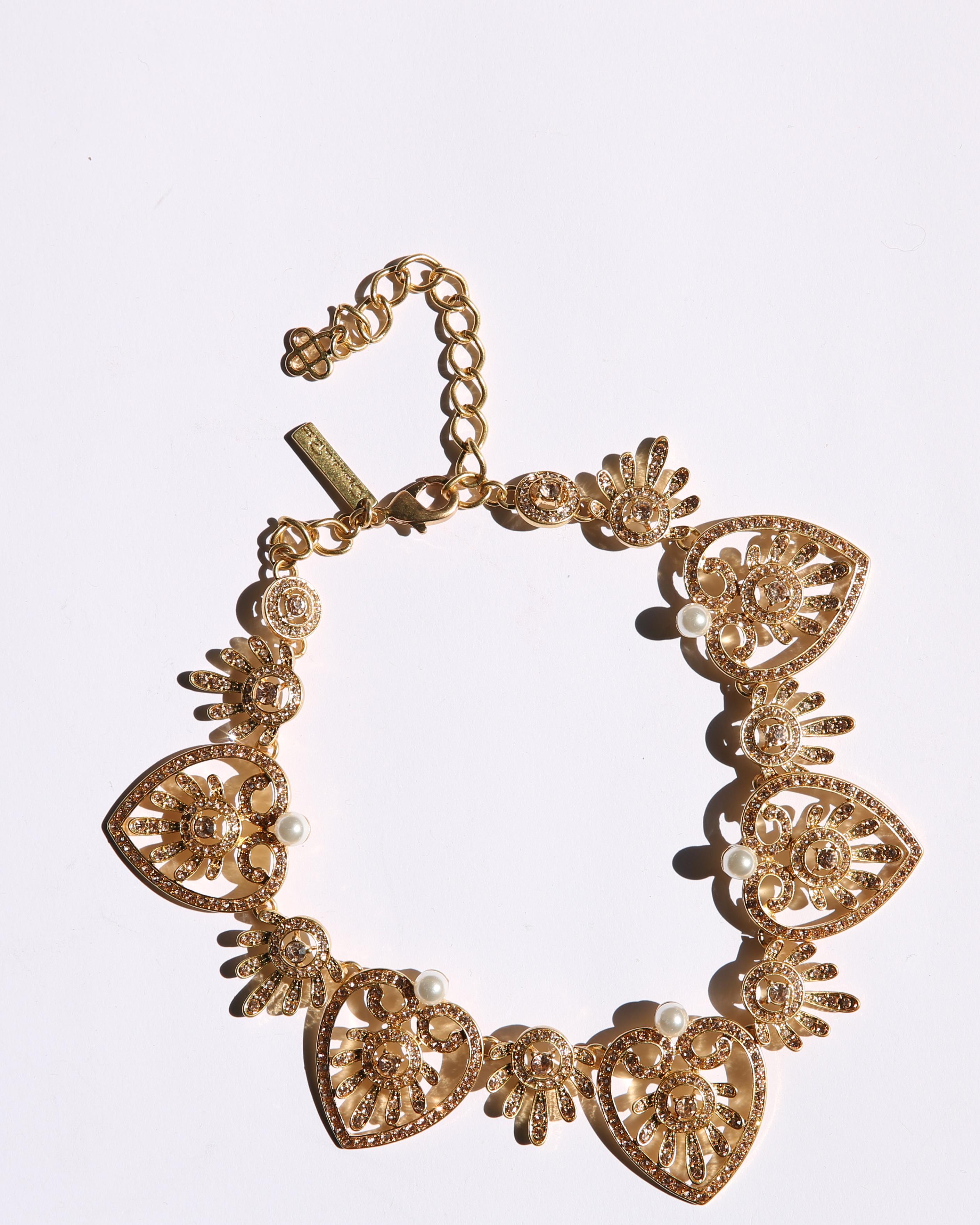 Round Cut Oscar de la Renta gold heart pink crystal pearl chain choker necklace 