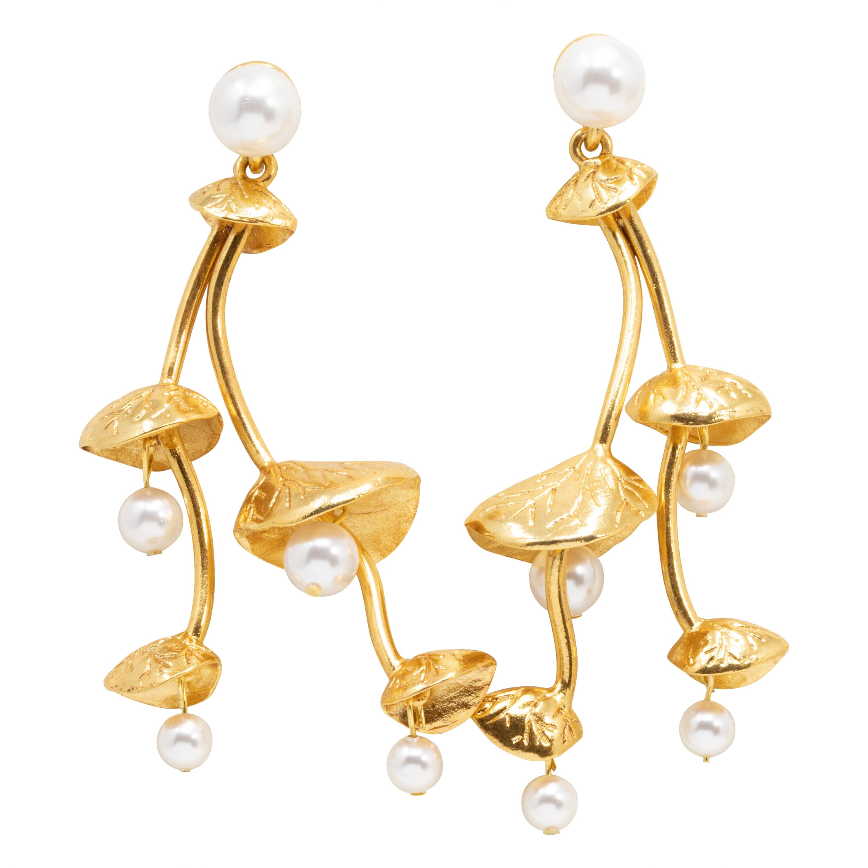 Oscar de la Renta Gold Pearl Vine Flower Dangle Earrings, Contemporary