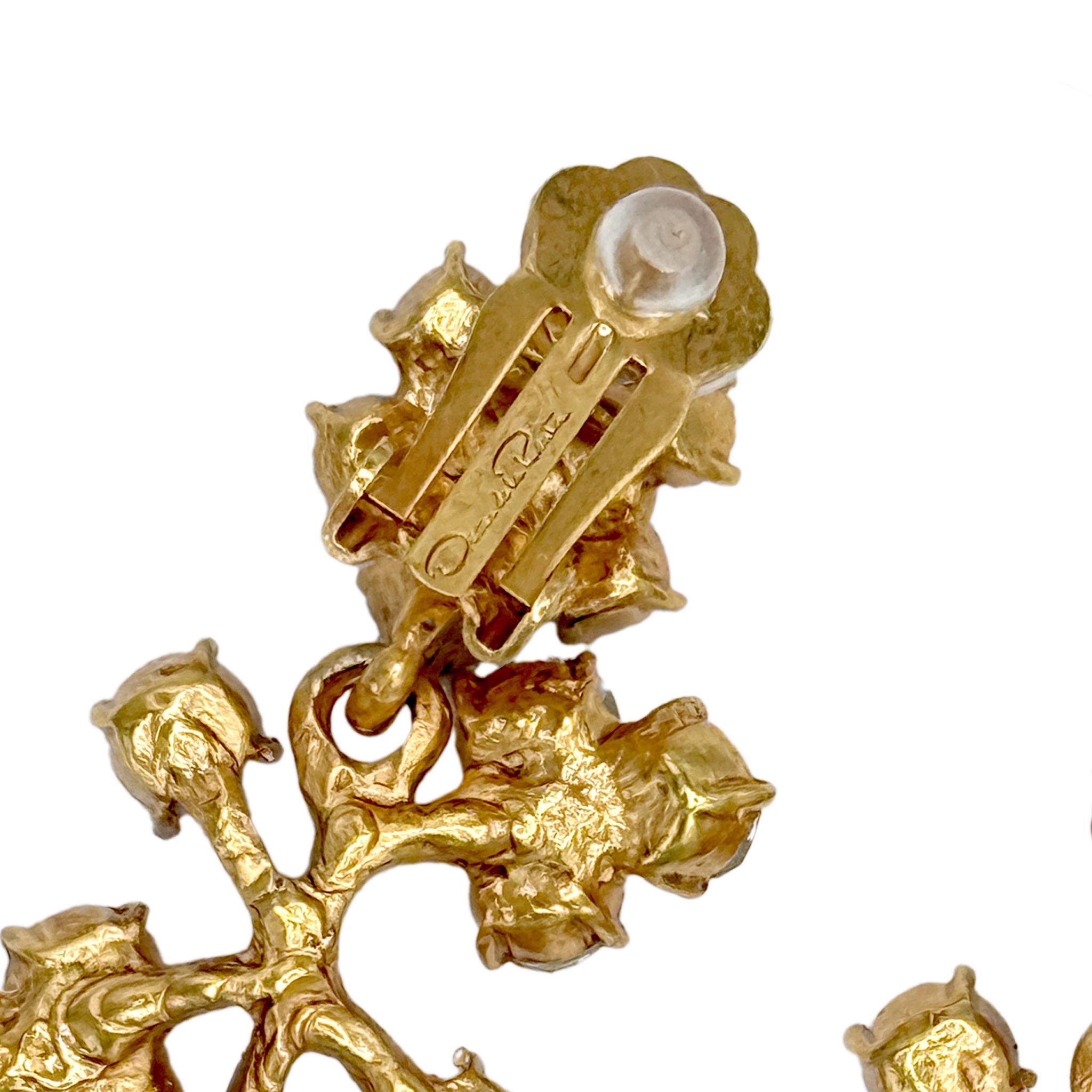 Oscar De La Renta Vergoldete Ohrringe mit Amethystkristall und fliederfarbenem Branch Clip Tropfohrringe im Angebot 5