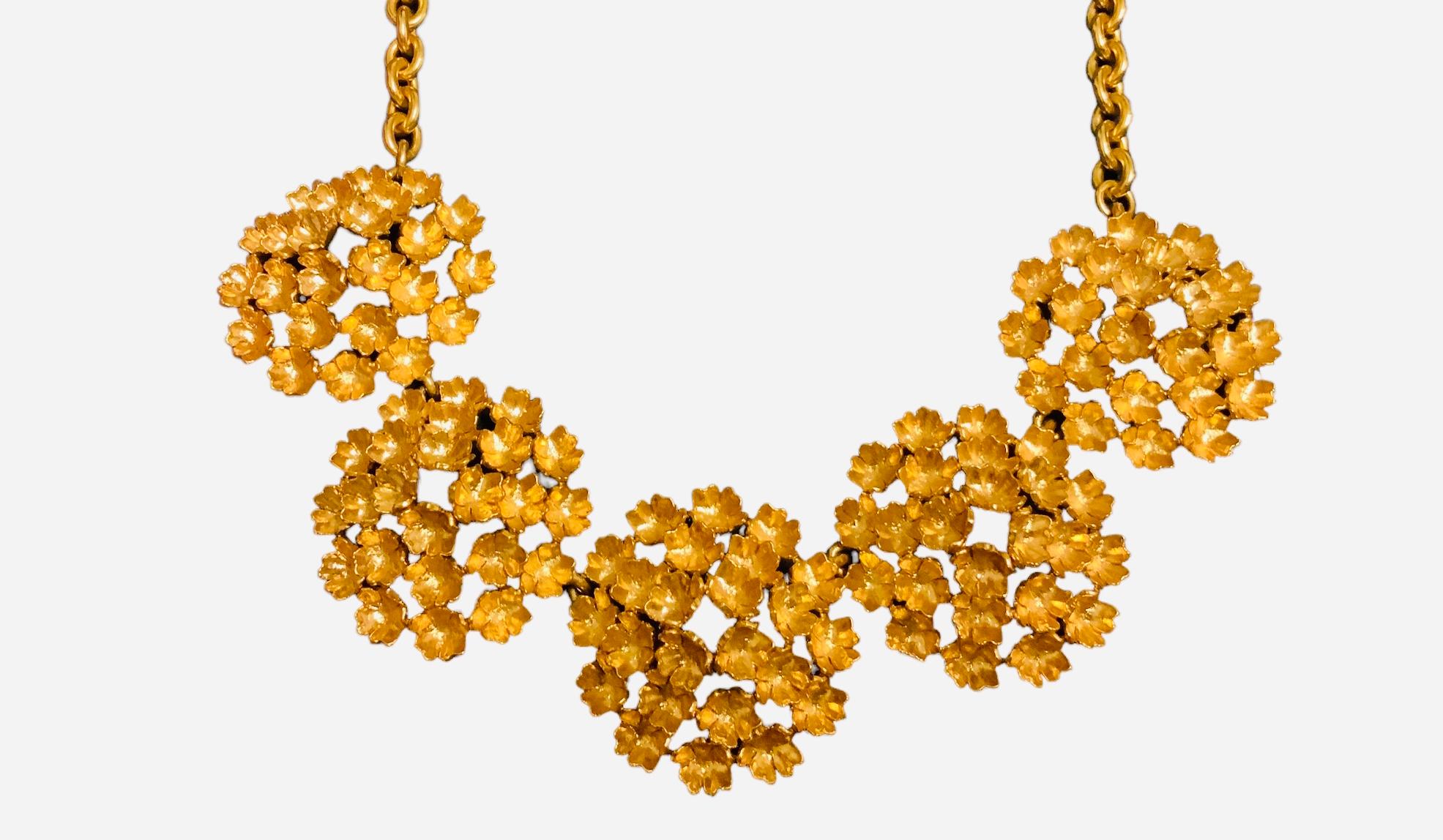 Oscar De La Renta Gold Plated Flower Necklace For Sale 3