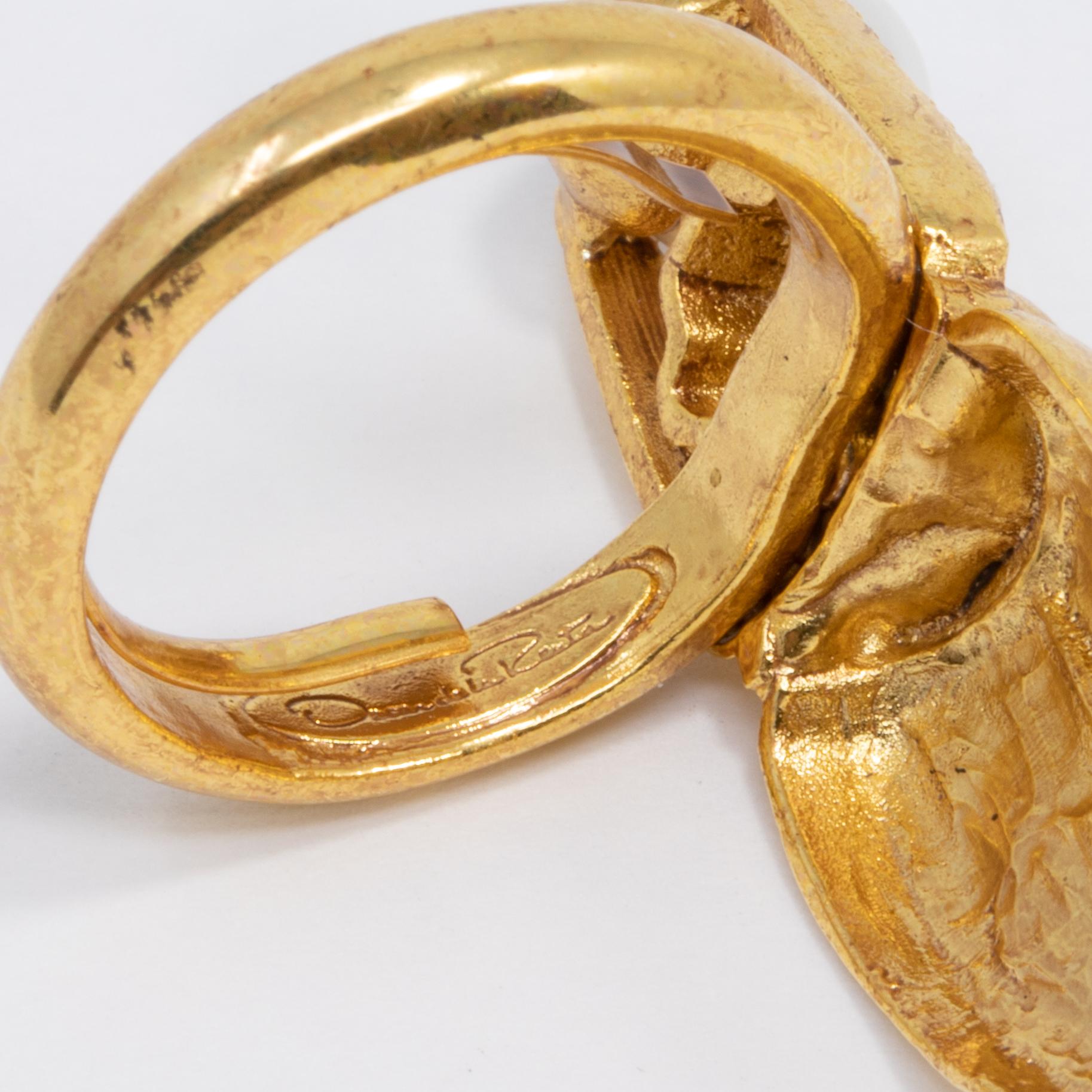 Modern Oscar de la Renta Gold Scarab Faux Pearl Cocktail Ring, Statement Style For Sale