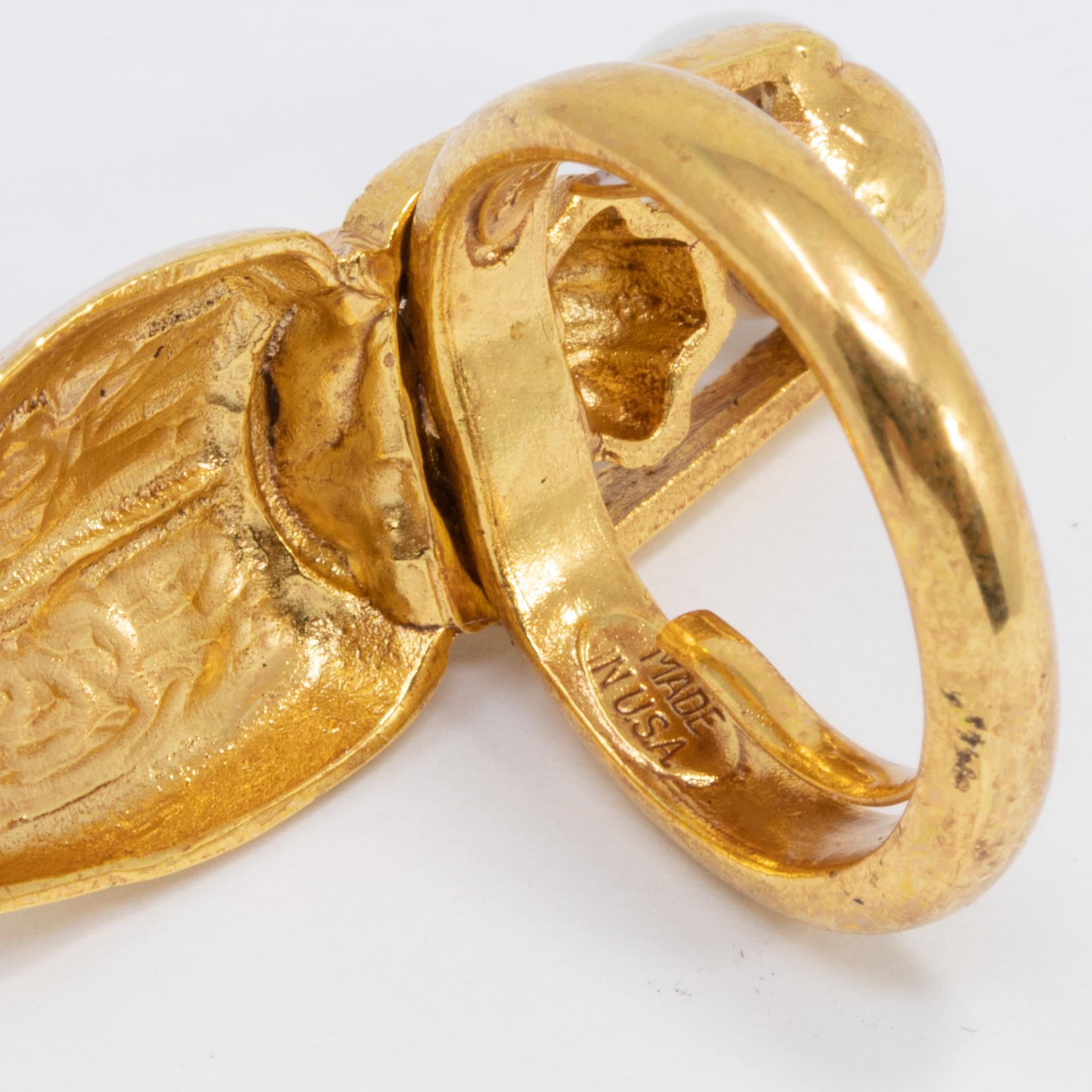 Modern Oscar de la Renta Gold Scarab Faux Pearl Cocktail Ring, Statement Style For Sale