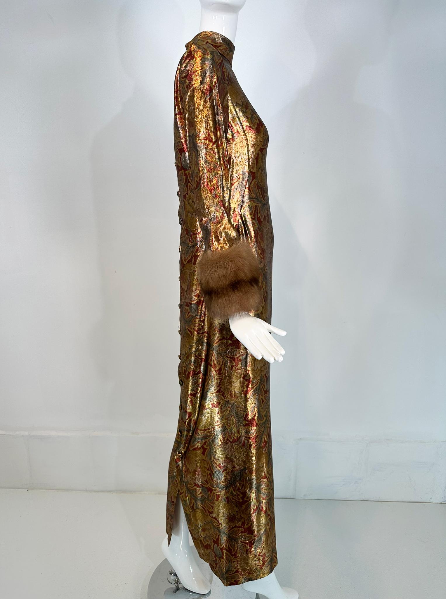 Oscar de la Renta Gold Silk Lame Evening Gown Button Back Sable Cuffs 1990s 4 7
