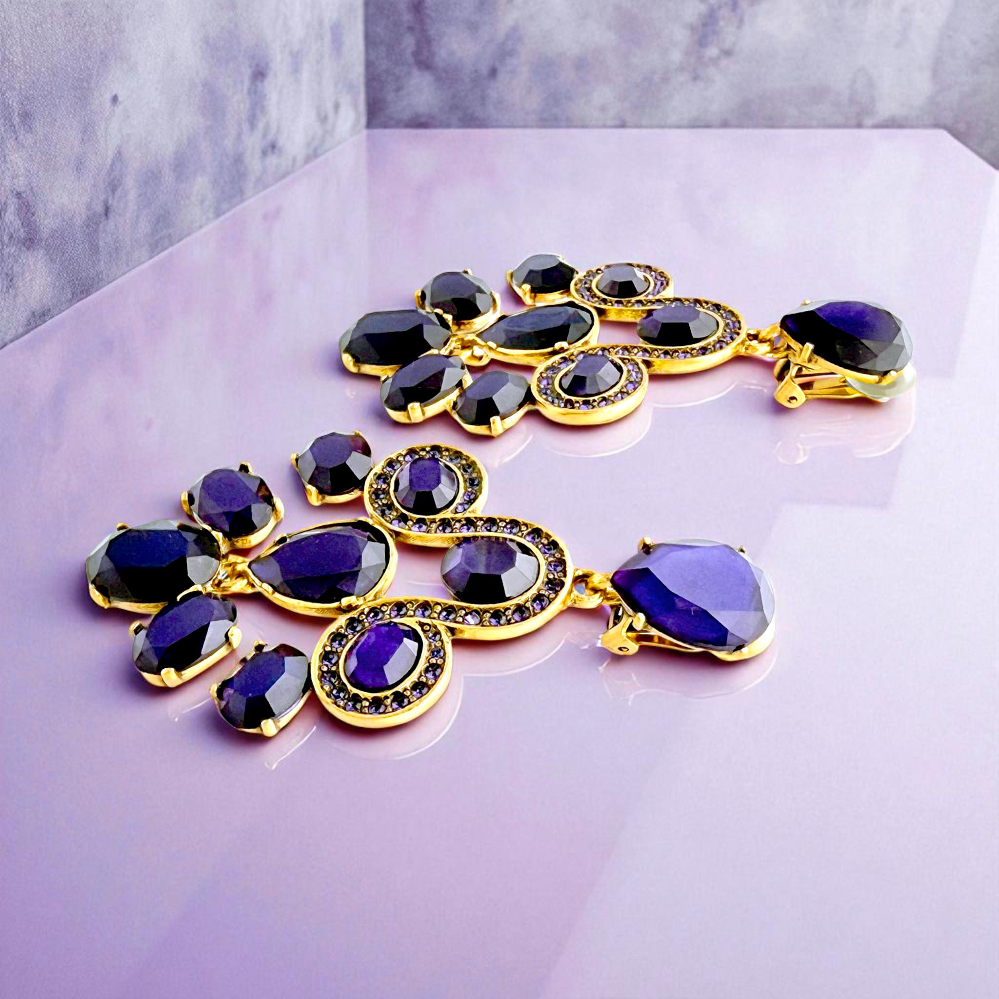 Oscar De La Renta Gold Tanzanite Swarovski Crystal Chandelier Clip Earrings For Sale 2