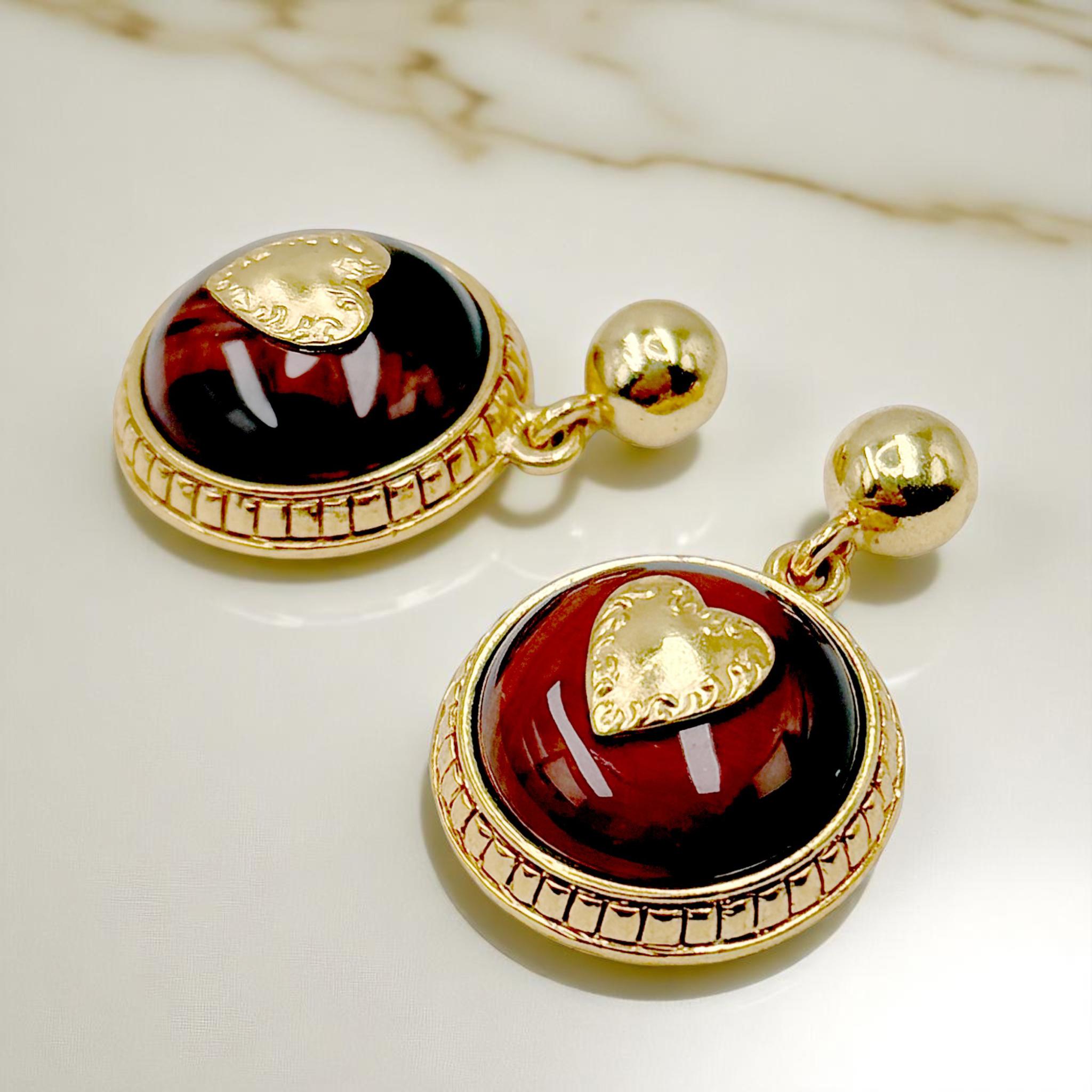 Oscar De La Renta Gold Tiger Eye Heart Drop Earrings Vintage Designer (Zeitgenössisch) im Angebot