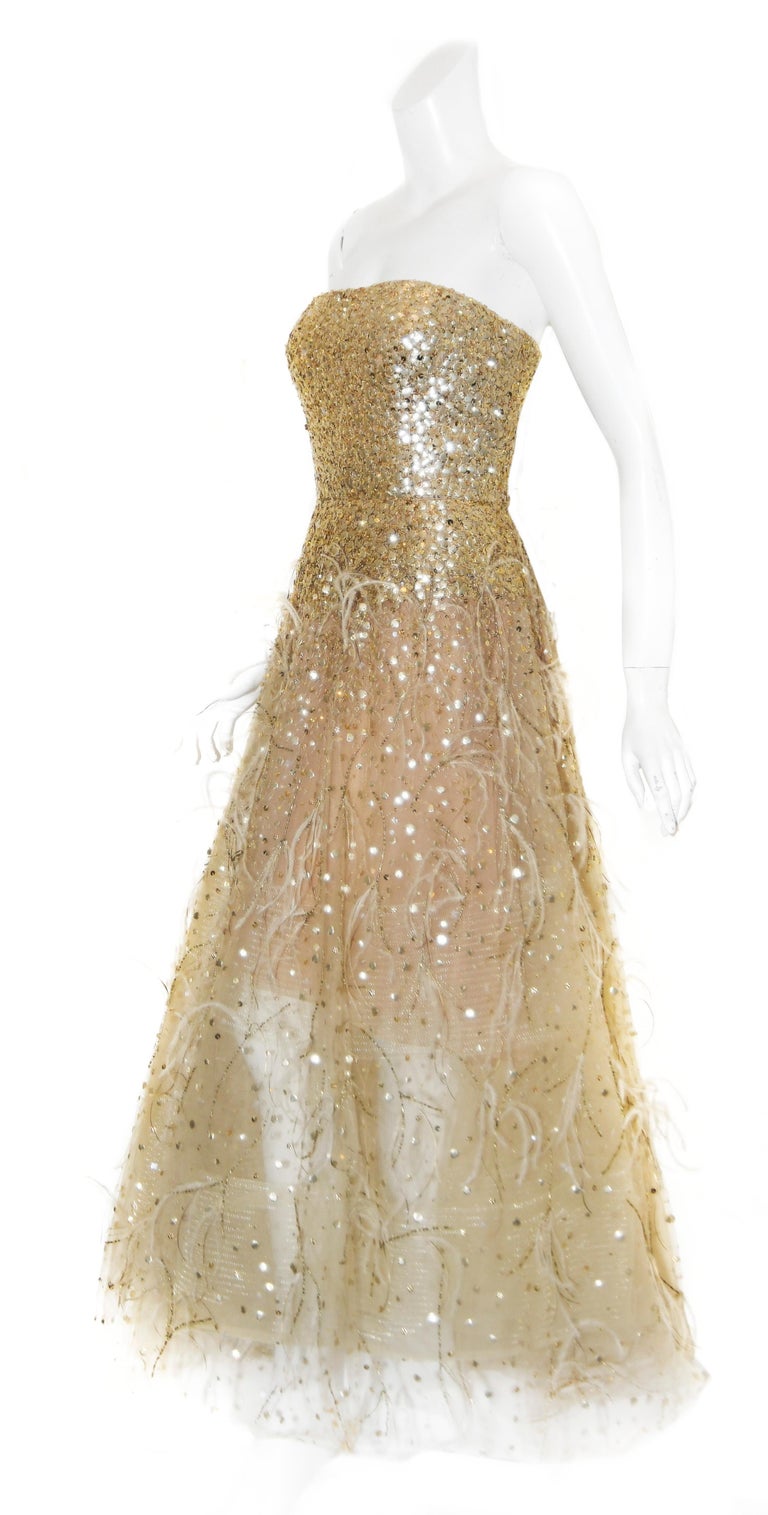 oscar de la renta feather gown