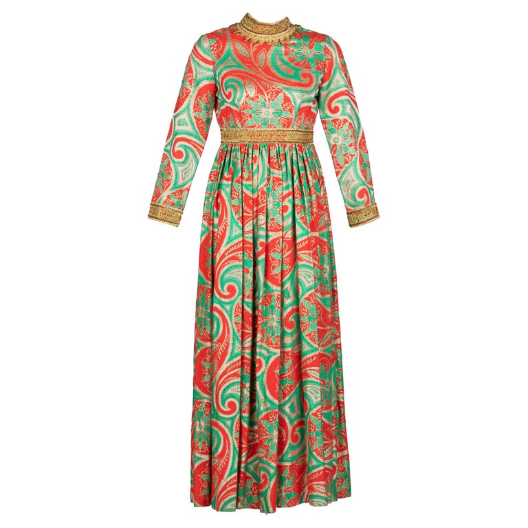 Oscar de la Renta Gold Trim Brocade Dress, 1960s For Sale at 1stDibs | rose  and metallic gold 1960s oscar de la renta paisley-print dress, rose and  metallic gold 1960s oscar de