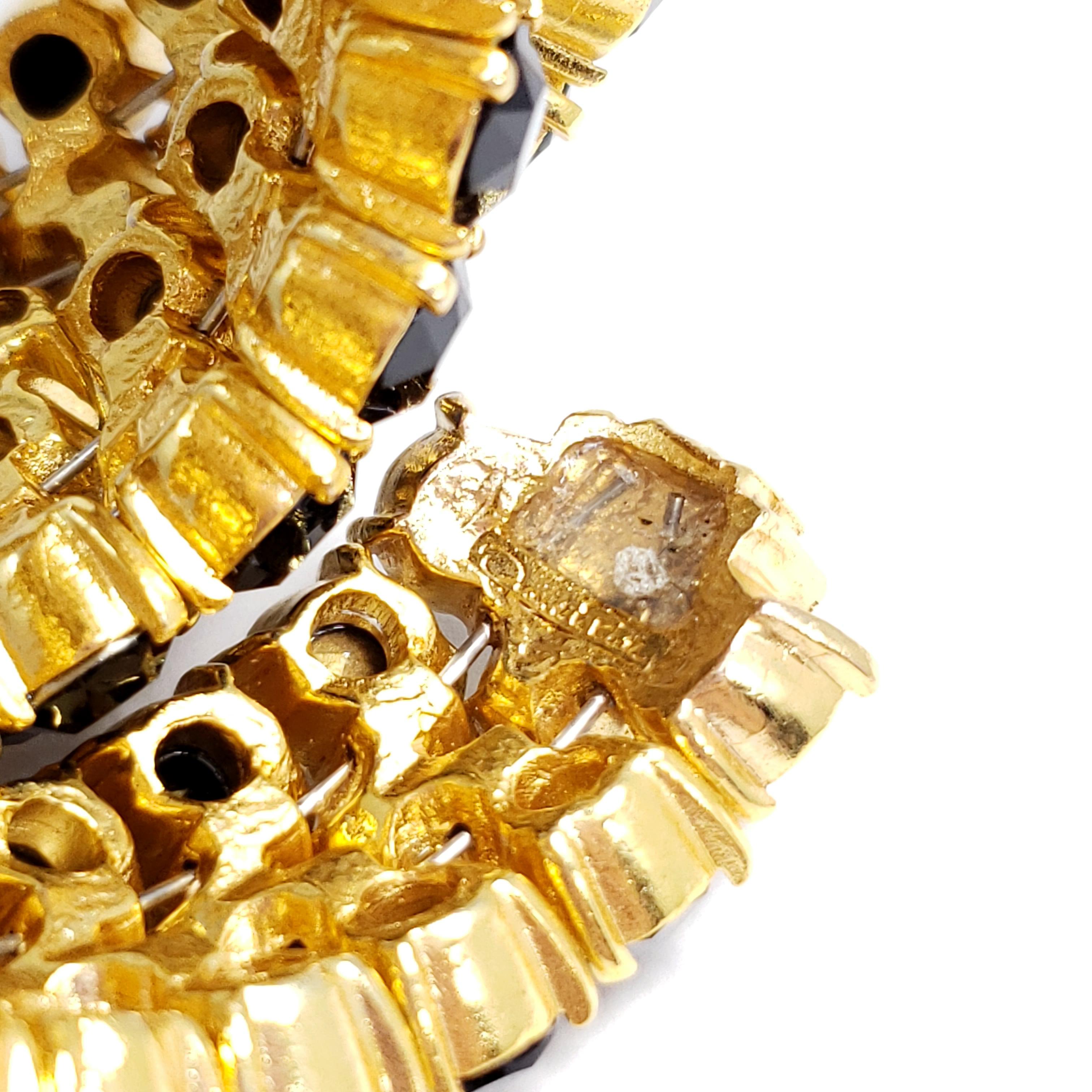 Contemporary Oscar de la Renta Gold Twisting Bangle Bracelet, Black Swarovski Crystals