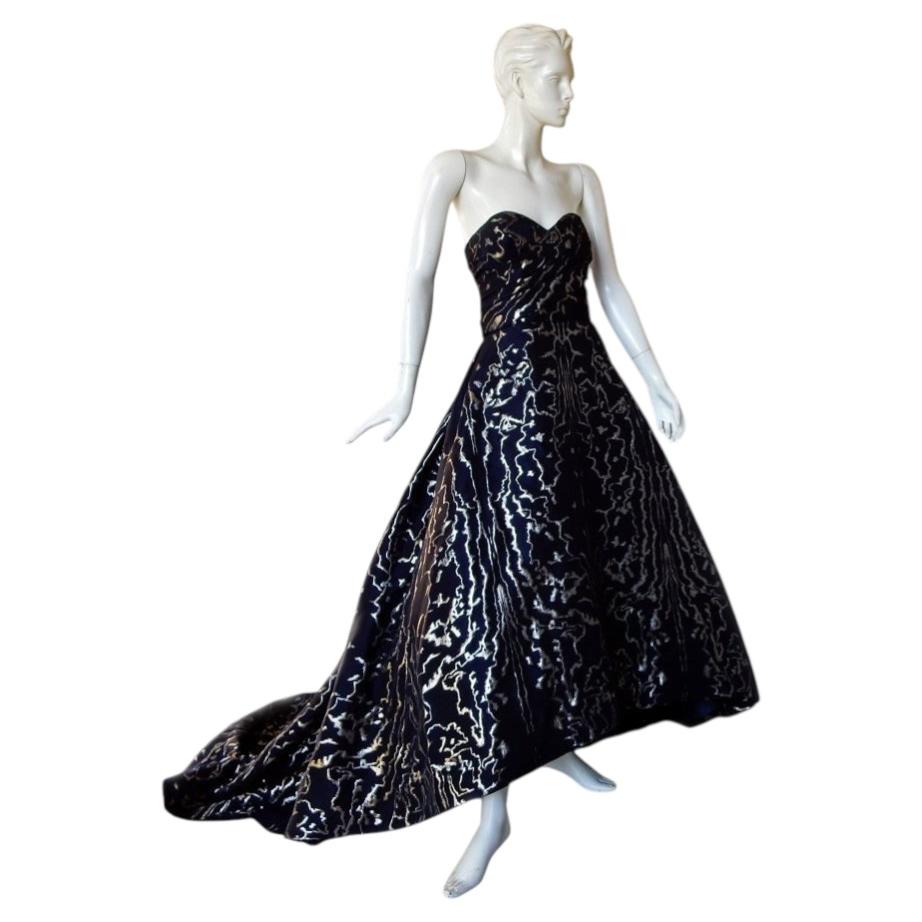 Oscar de la Renta Hi Fashion Red Carpet Ballgown
