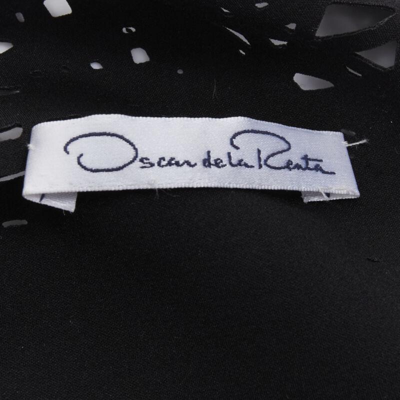 OSCAR DE LA RENTA laser cut scribble cut out scuba sheath pencil dress S For Sale 5
