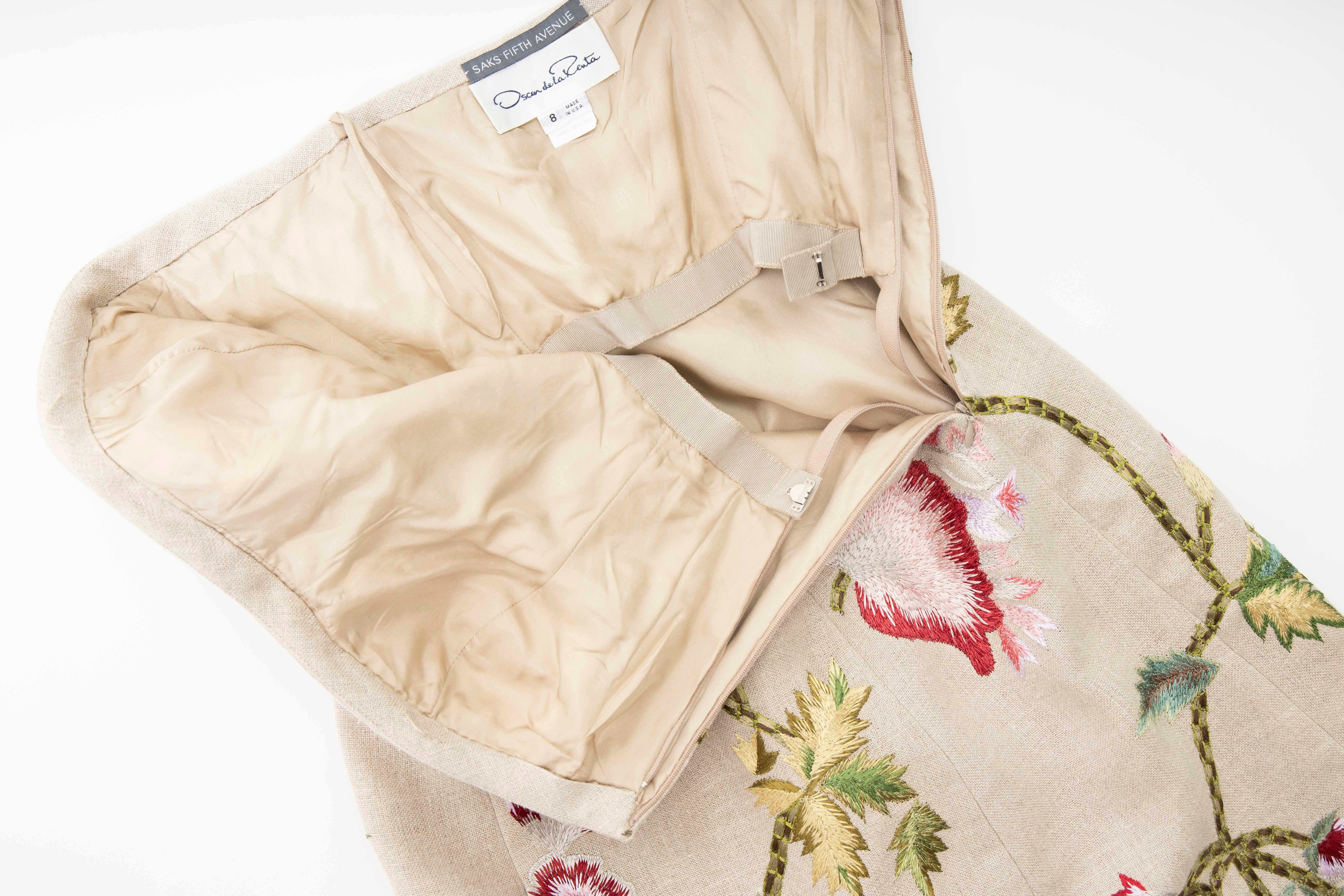 Oscar de La Renta Runway Linen Silk Embroidered Strapless Dress, Spring 2003 For Sale 2