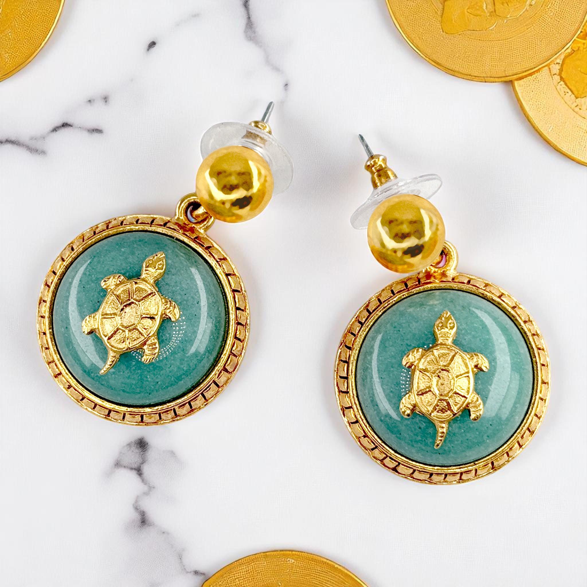 Oscar De La Renta Luxury Gold Jade Tortoise Designer Drop Earrings Vintage For Sale 4