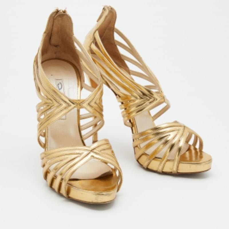 Oscar de la Renta Metallic Gold Leder Plateausandalen mit Knöchelriemen Größe 40 im Angebot 2
