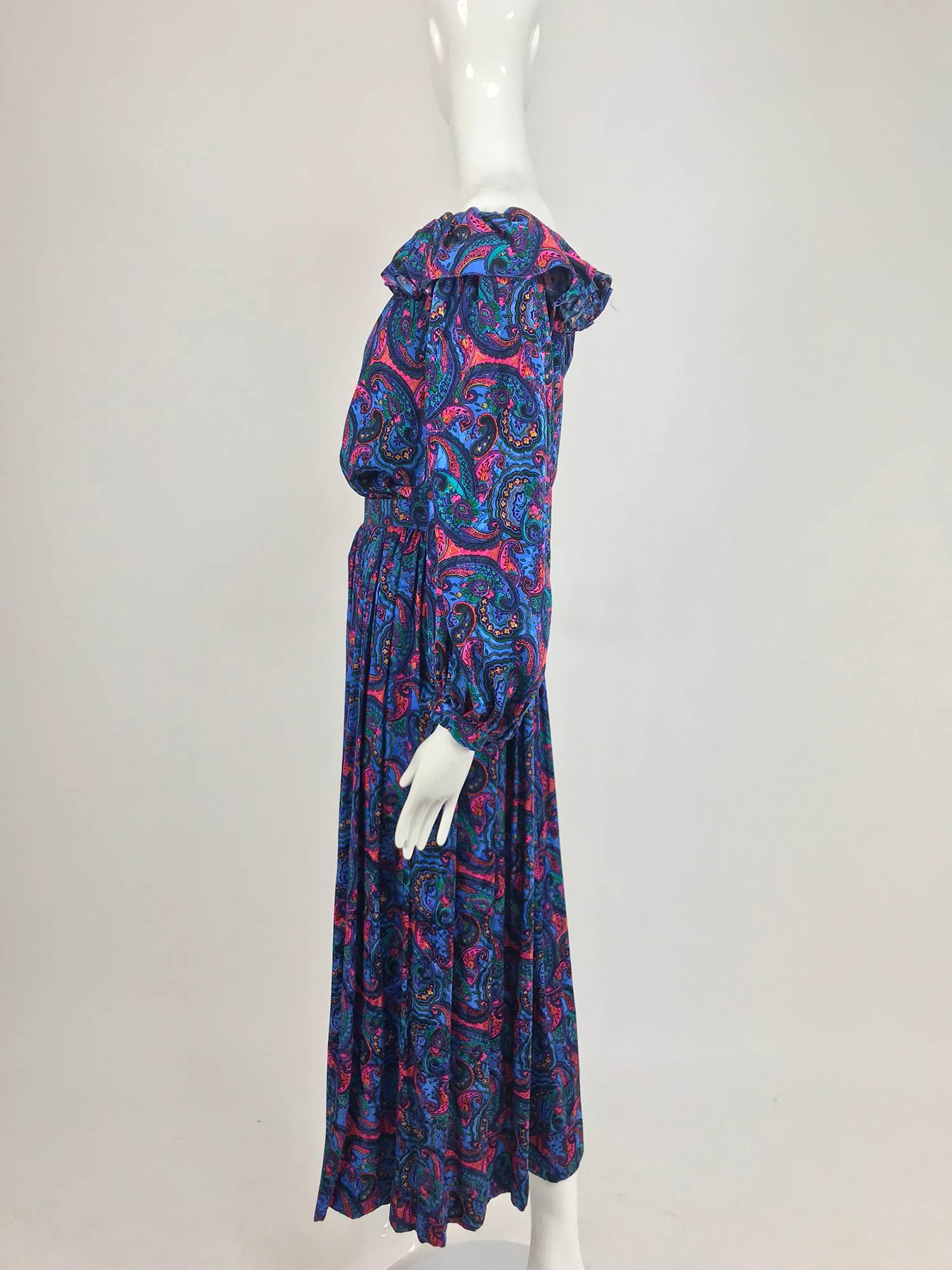 Oscar de la Renta Miss O silk paisley peasant style set  1