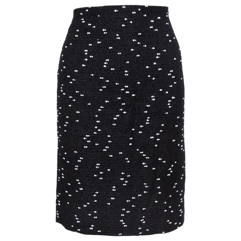 Oscar de la Renta Monochrome Tweed Fitted Short Skirt M For Sale